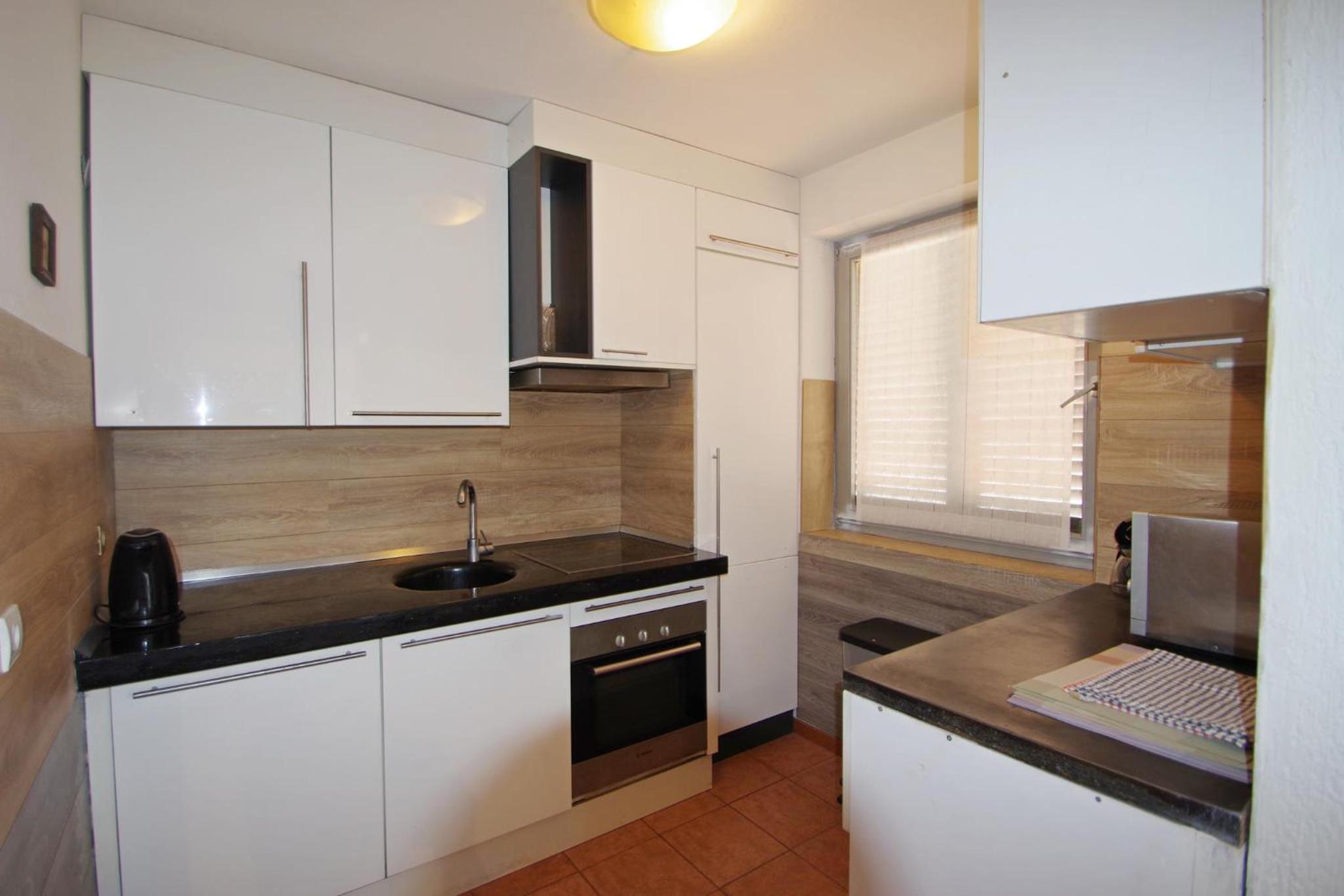 Apartment Leona
