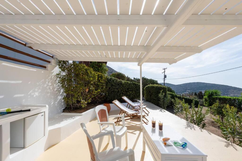 The Eagle's Nest house - overlooking Antiparos view 2