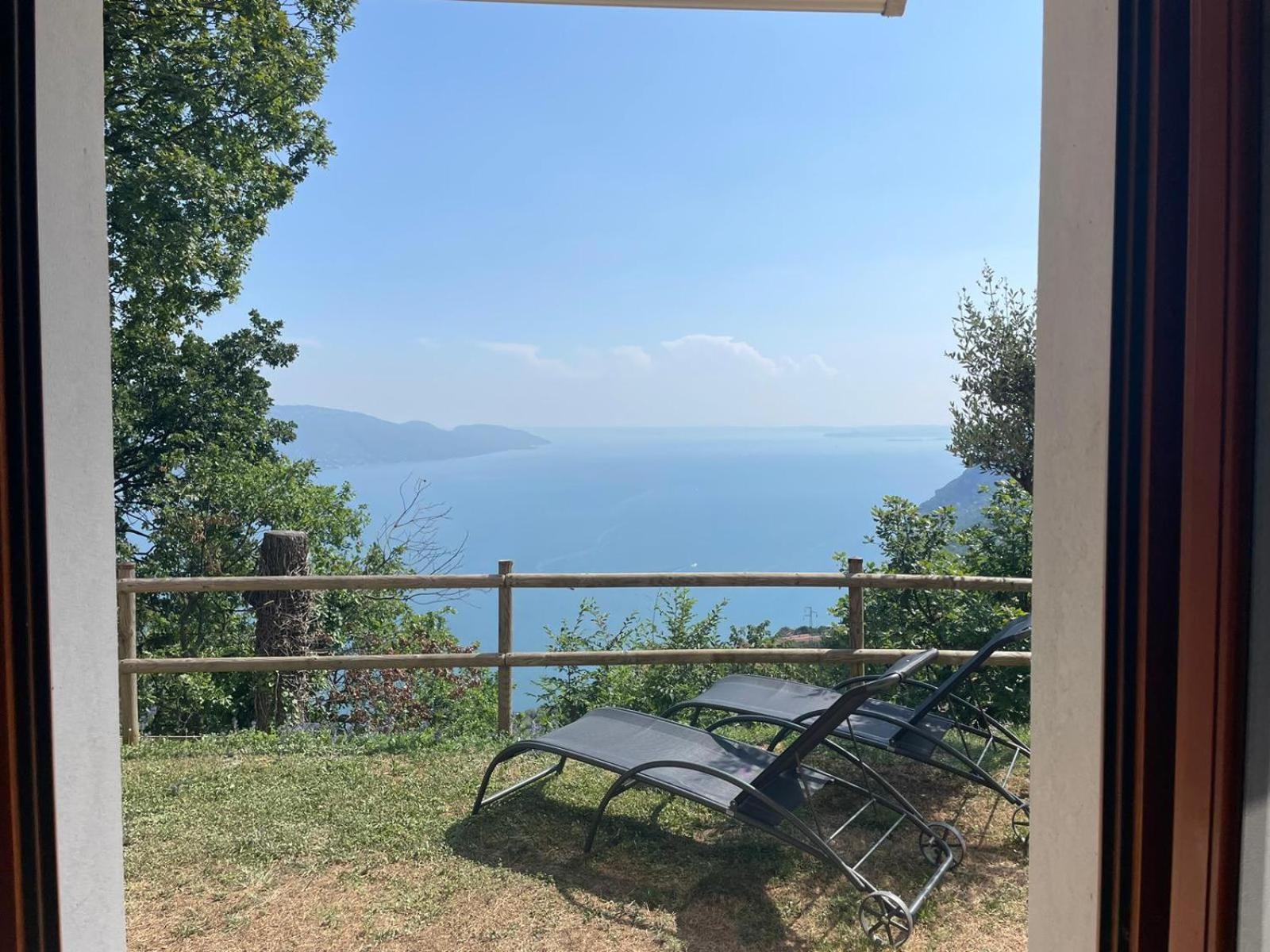 Villa dei Roveri en Tignale — balance & terrace