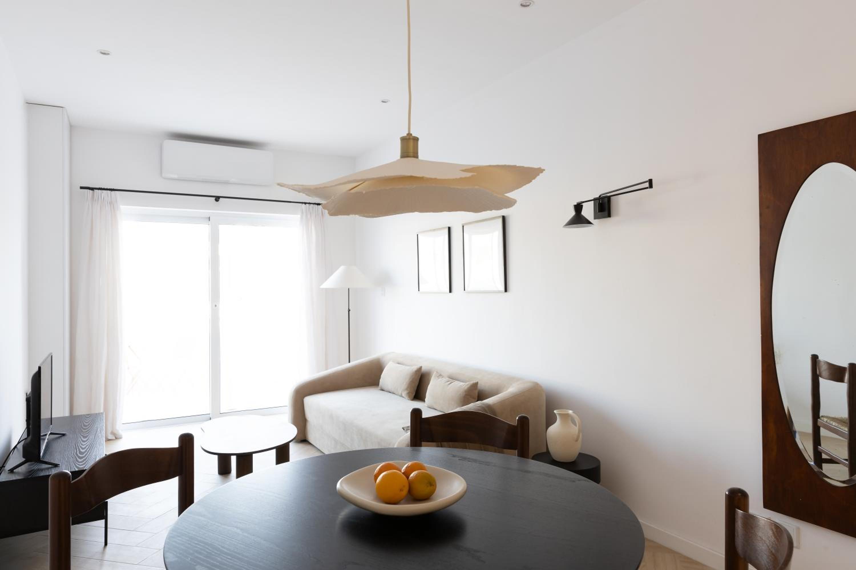 Modern Seafront 2BD Apartment with Terrace & Sea View - Xemxija — photo 3