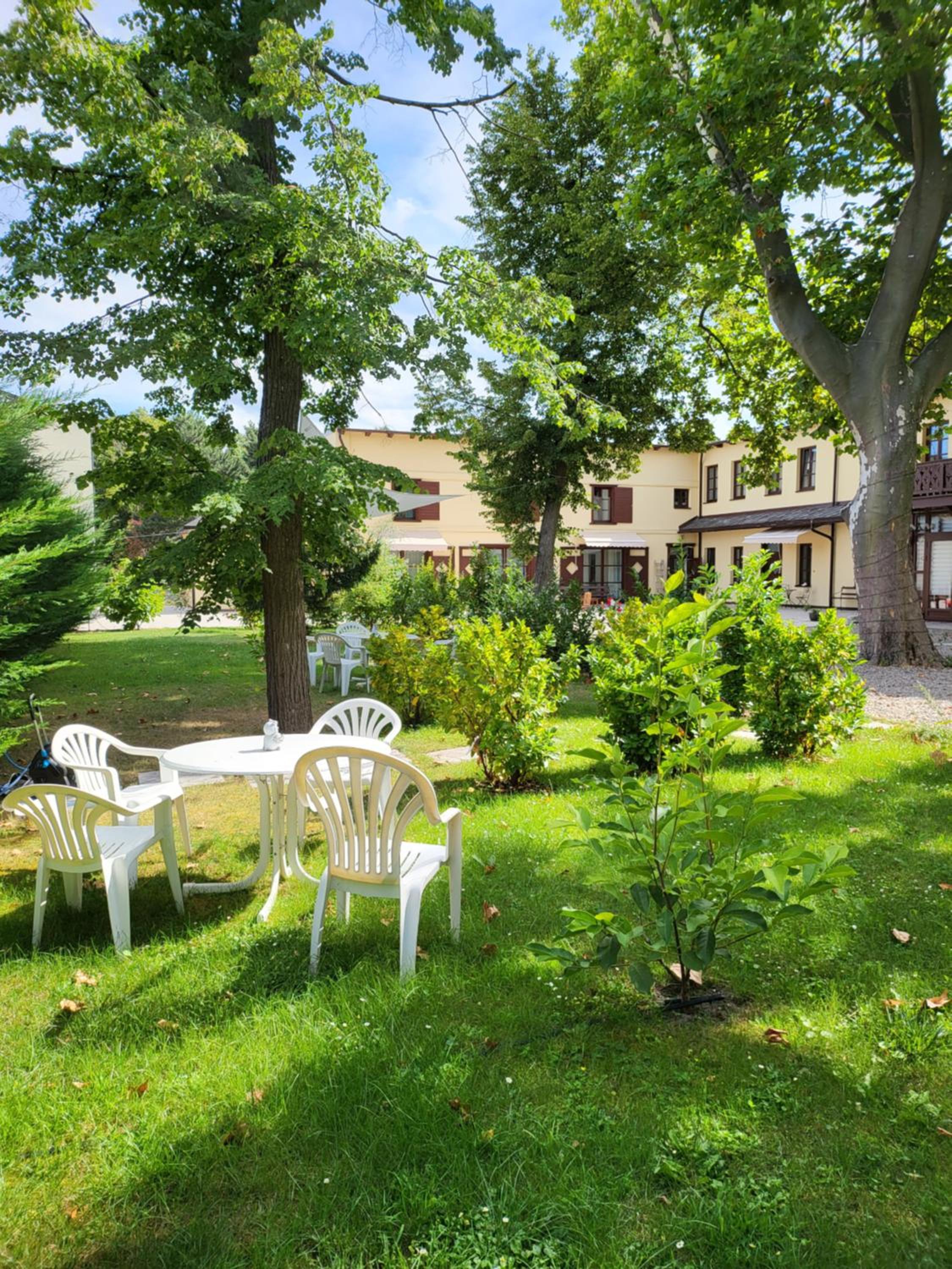 Villa Musik - apartments in historical Villa , Baden