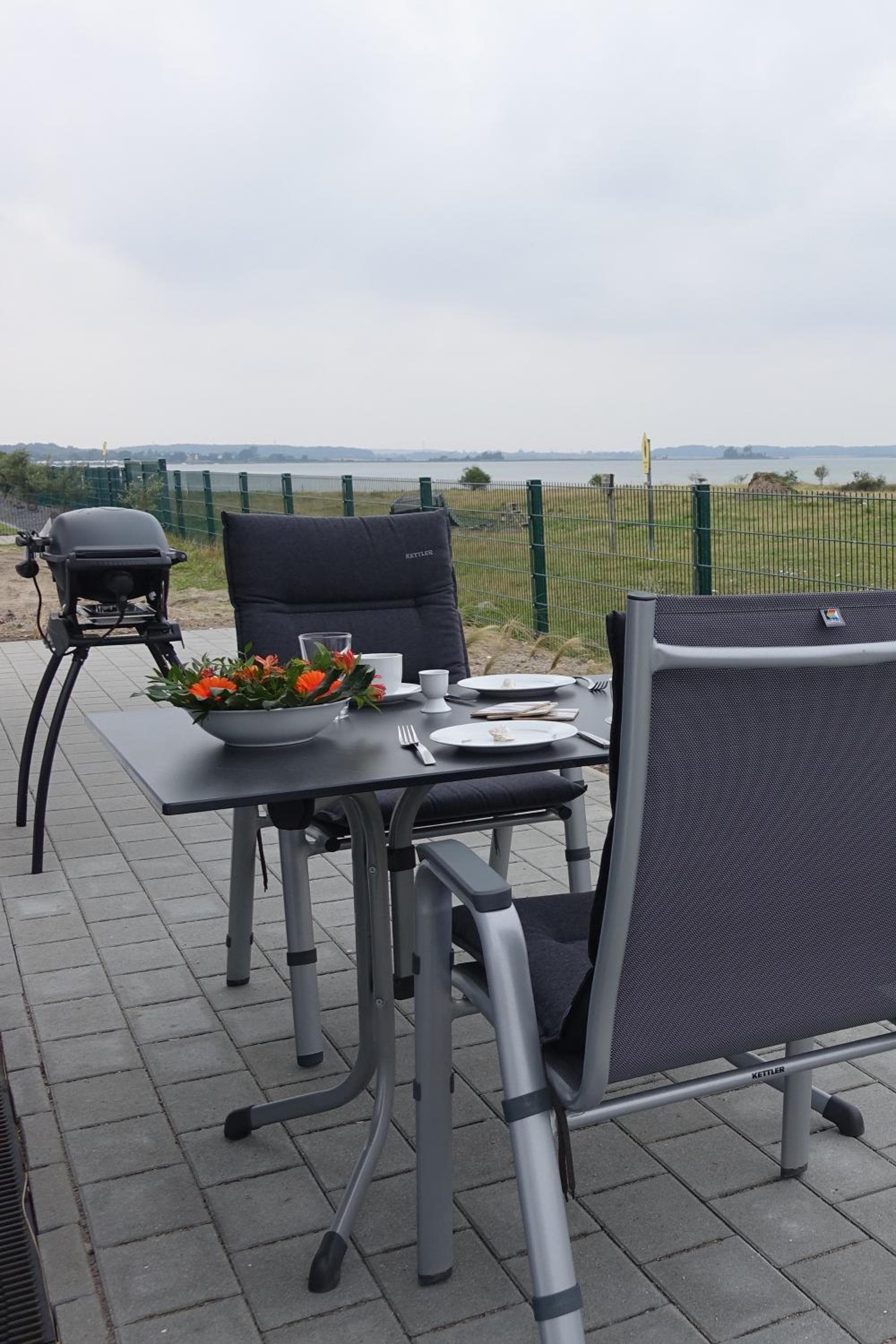 Austernfischer en Olpenitz — balance & terrace