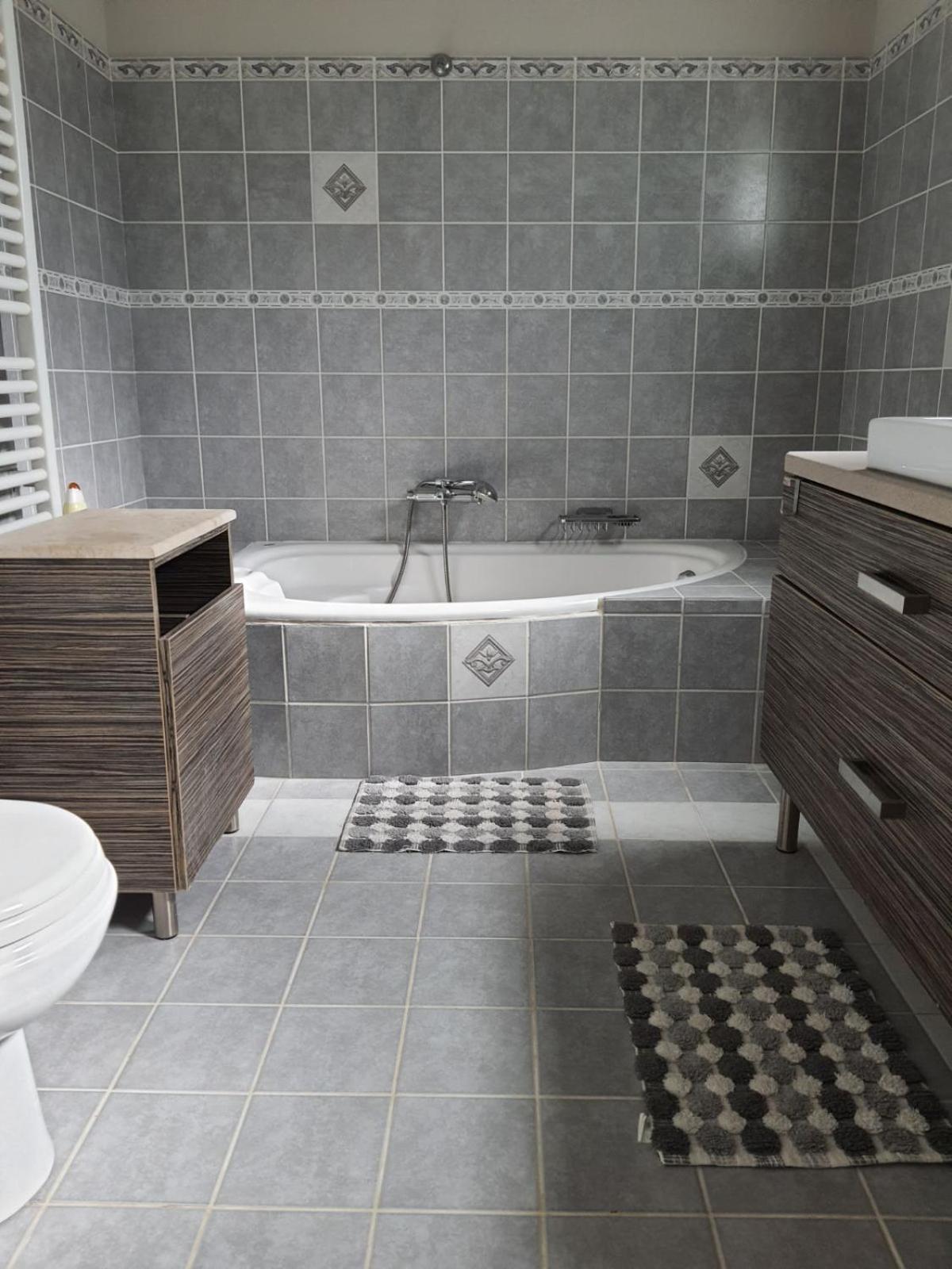 Mythos luxury apartments