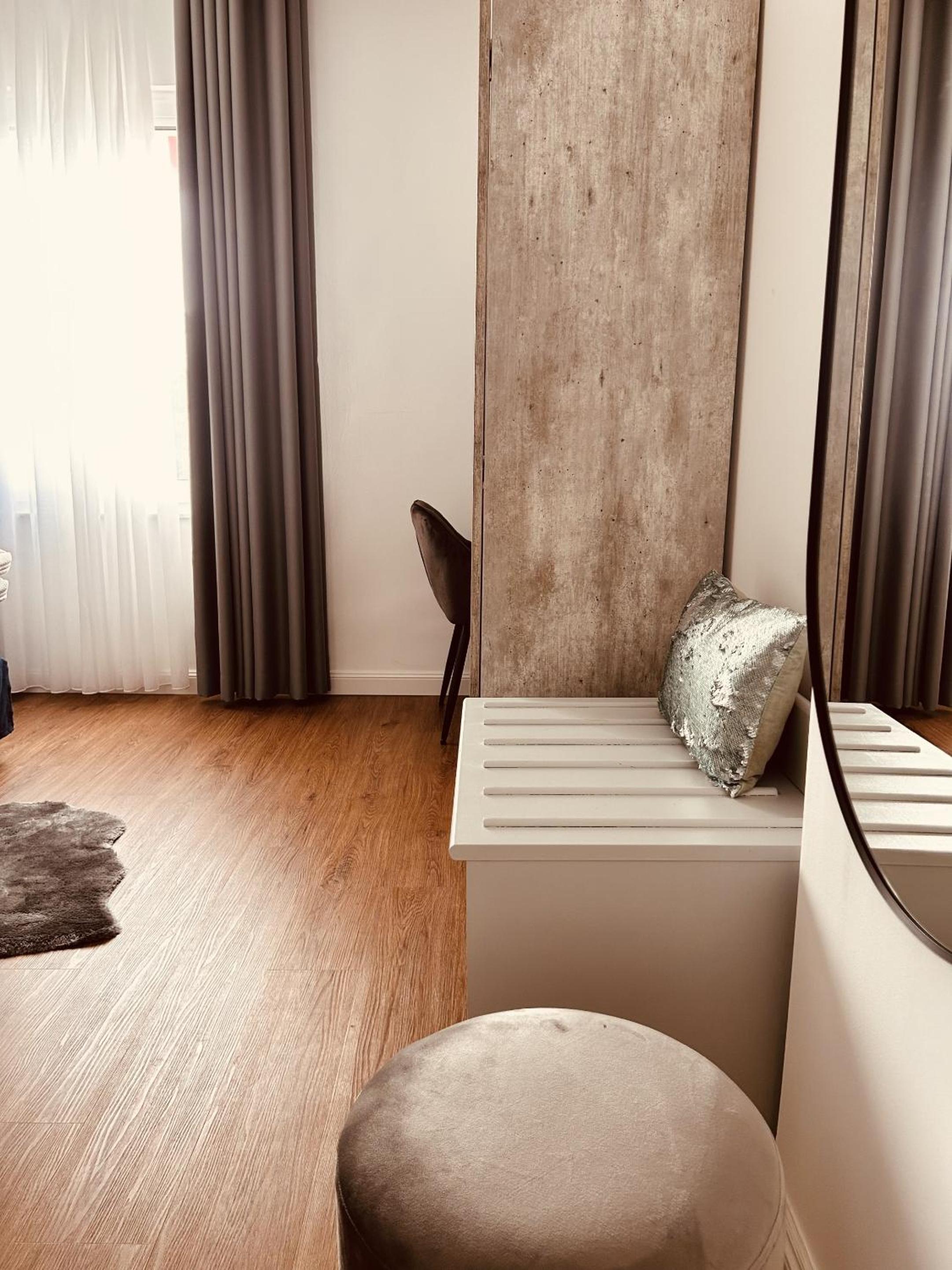 Pension und Location Cham