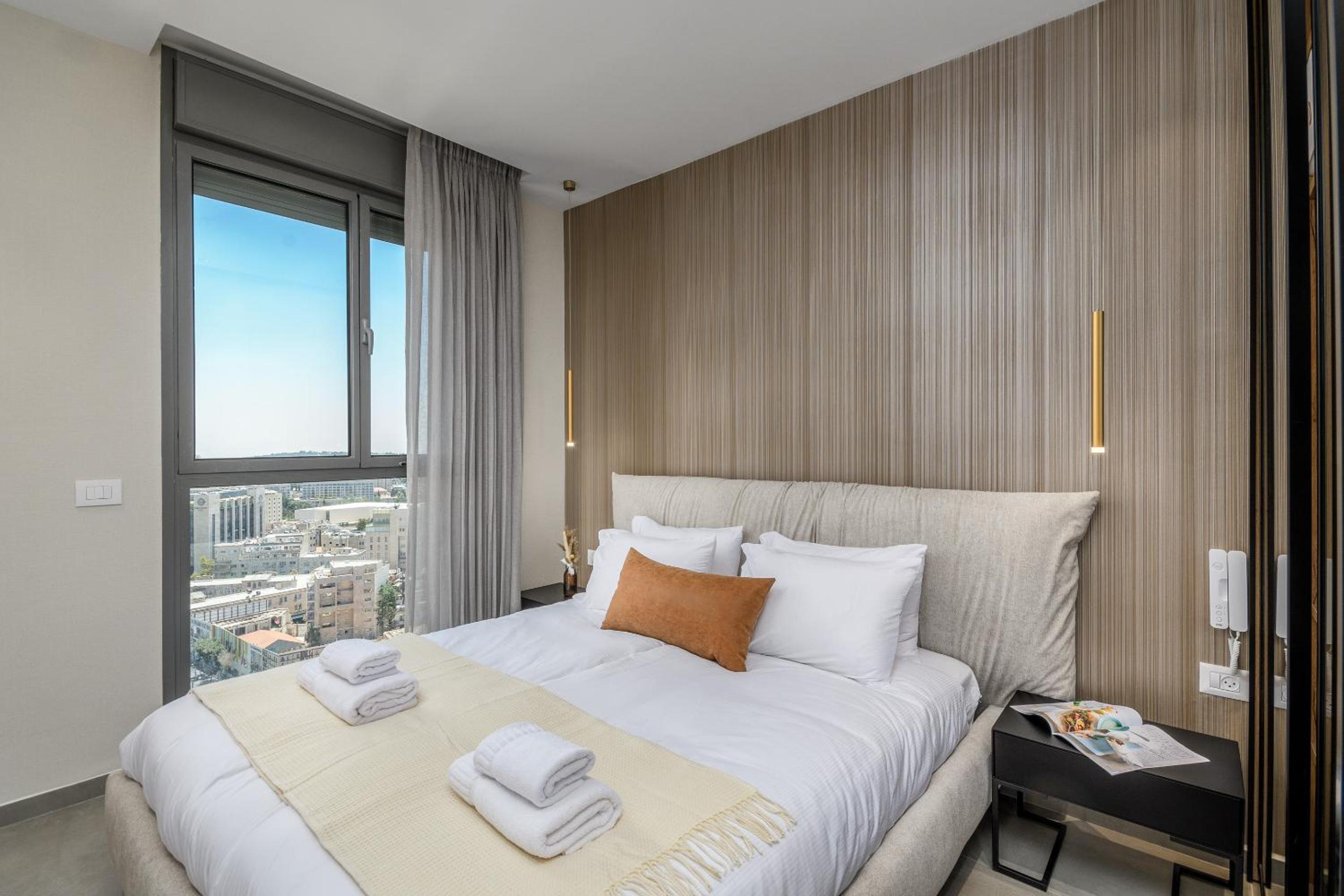 Savyon Wiew Tower Apartment hotel - Sea-u-Jerusalem