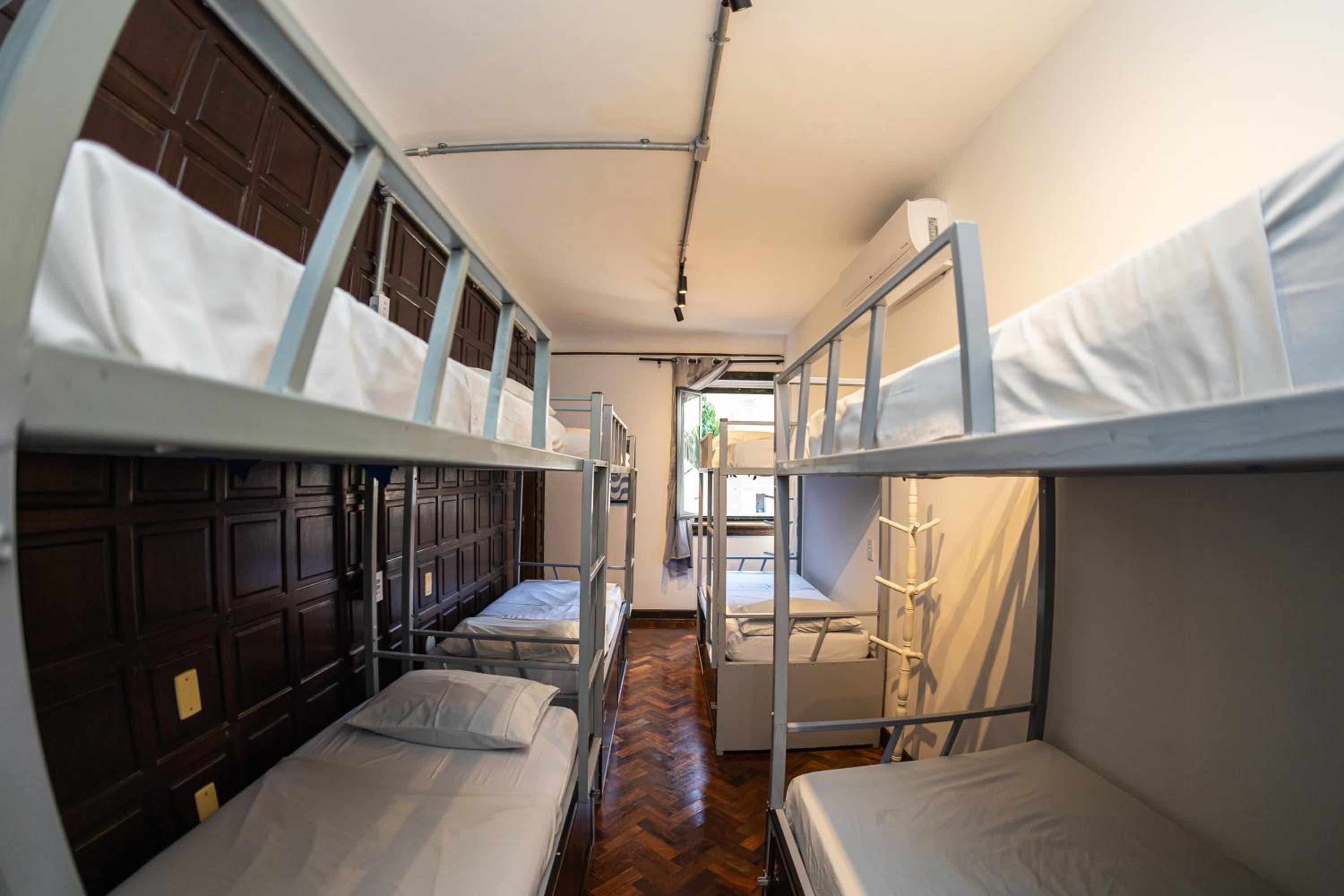 Pura Vida Hostel