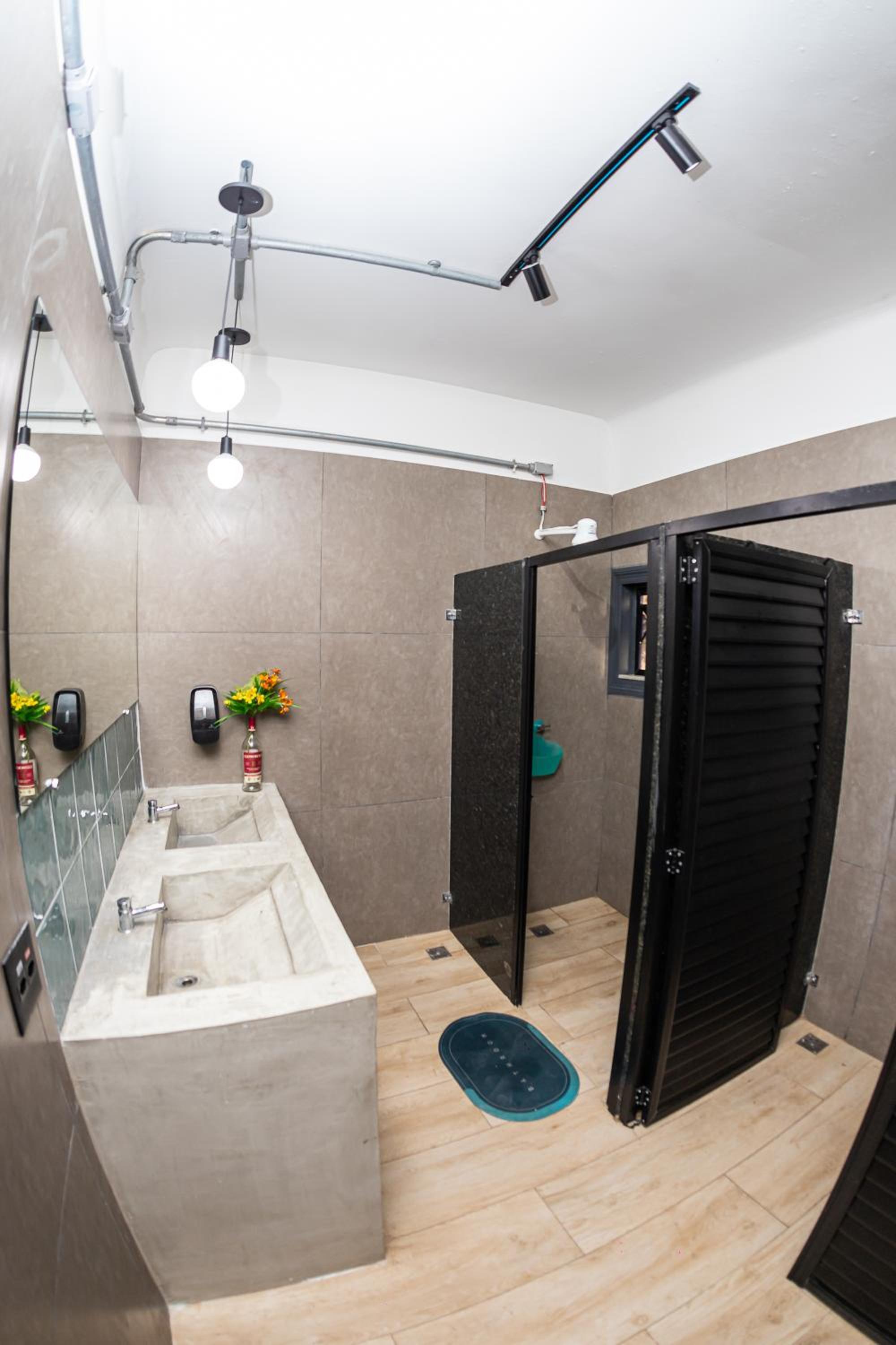 Pura Vida Hostel