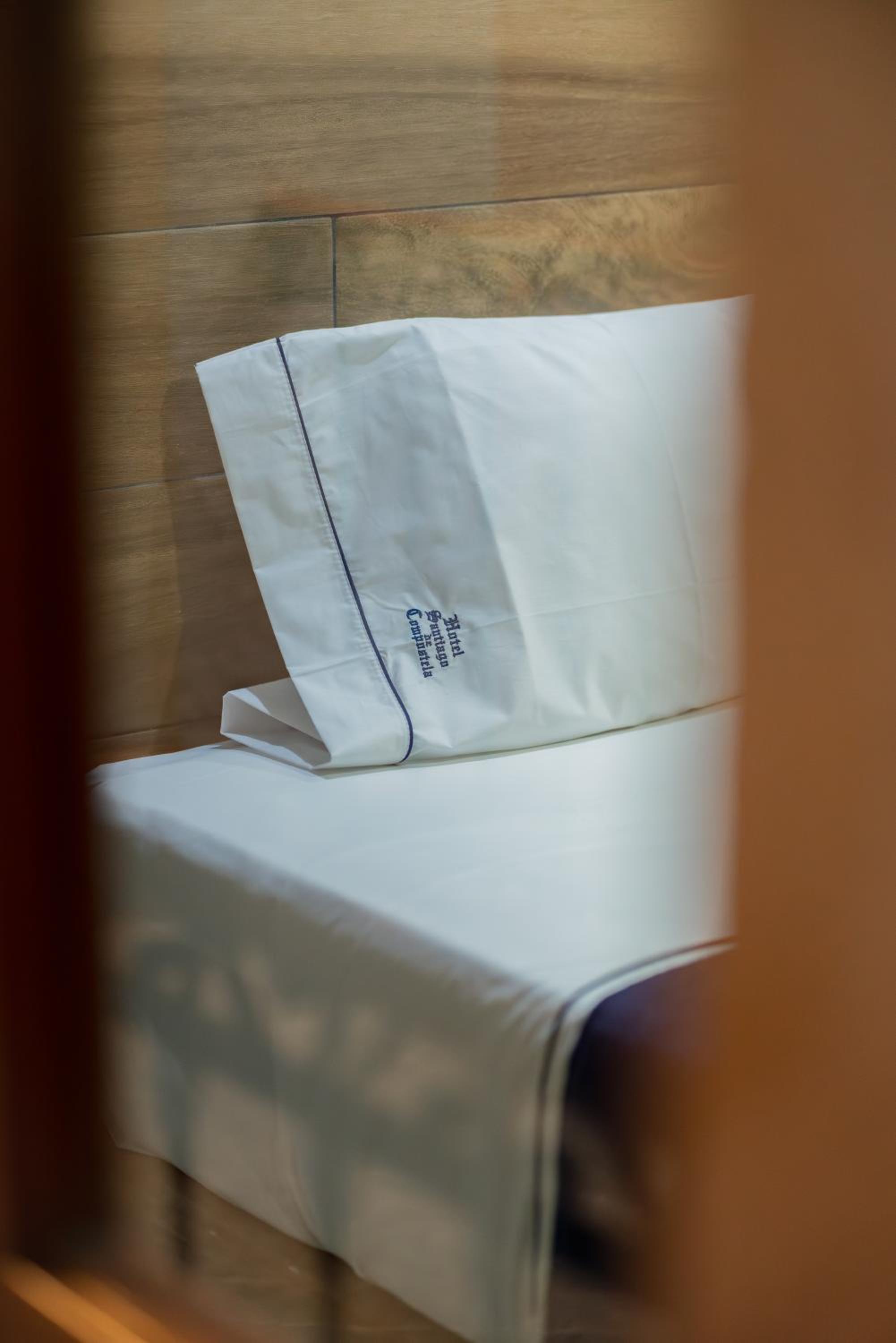 Hotel Santiago De Compostela - Guadalajara Centro Historico