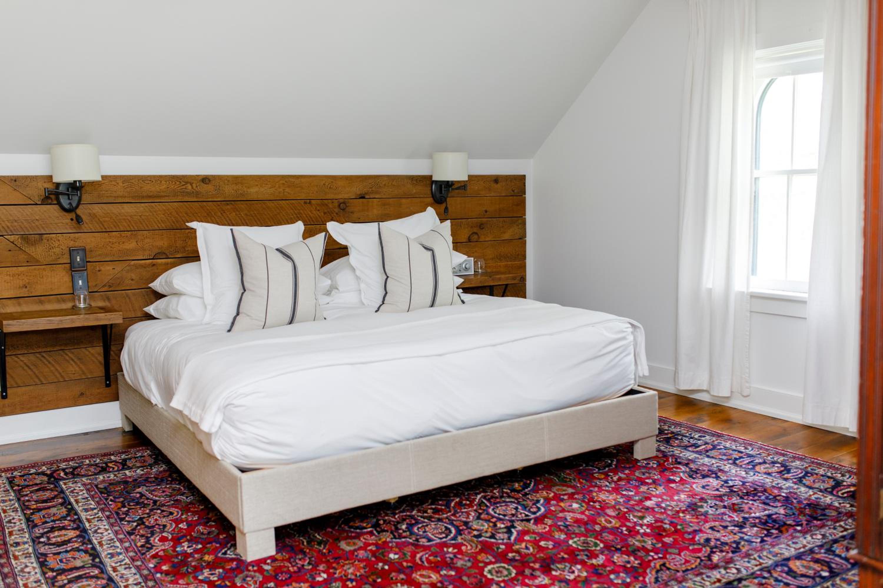 Woodbourne Inn