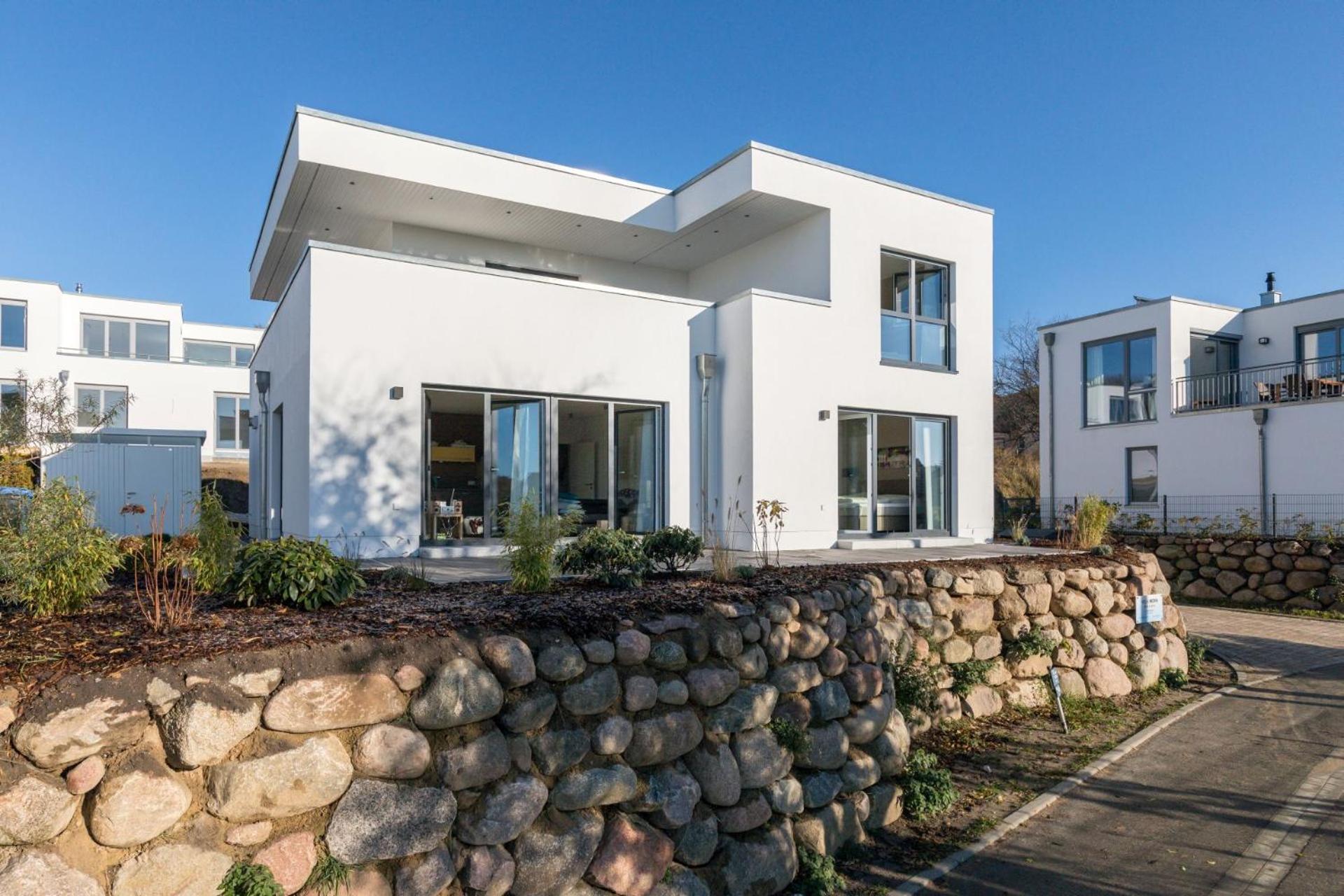 Villa Nova by Callsen