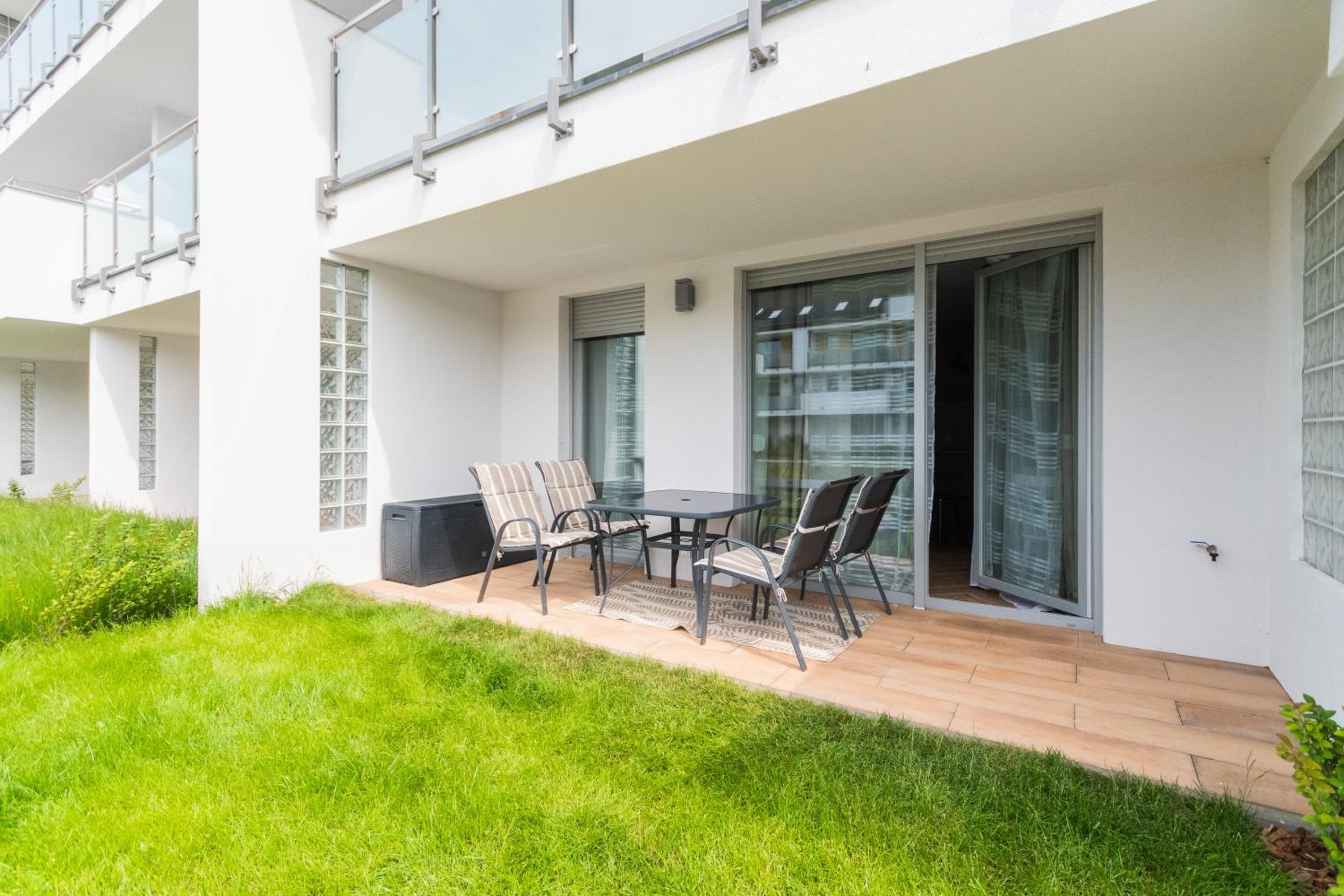 Flatbook Apartamenty - Sztutowo Baltic Sun -B-I- z Basenem i Parkingiem