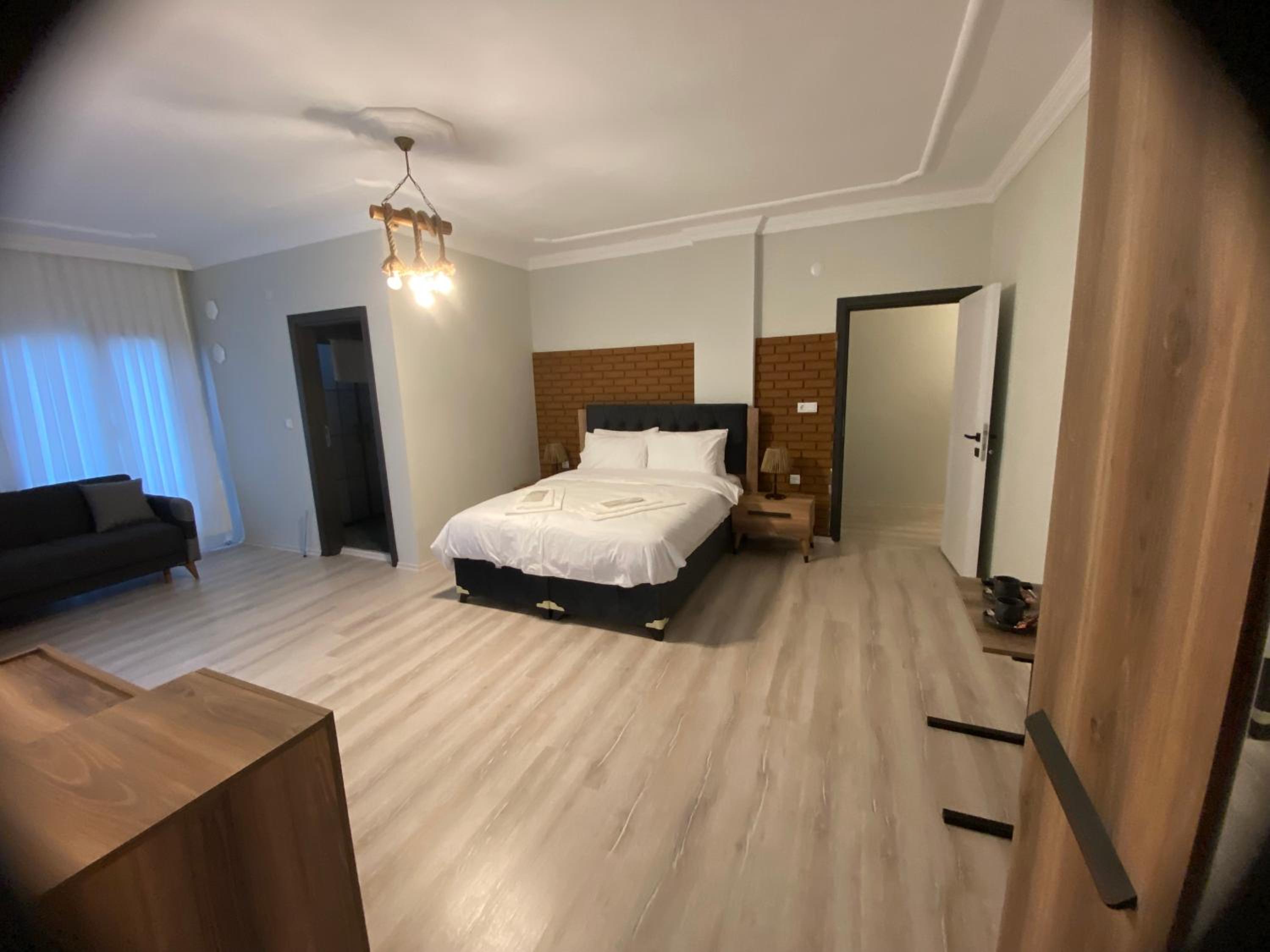 Khalifa Residence