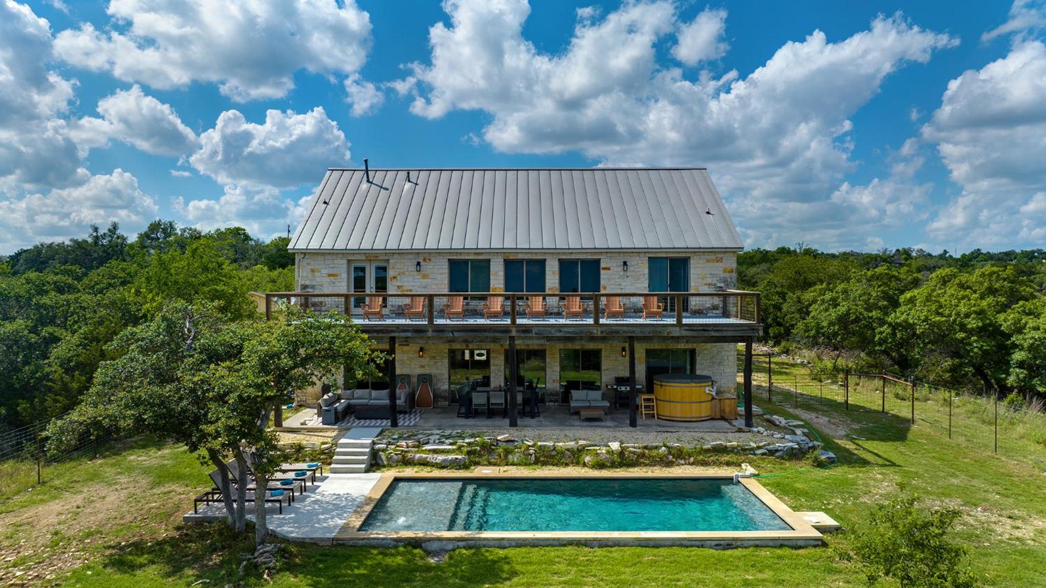 The Point Serene Hill Country Views with Pool & Hot Tub view 3