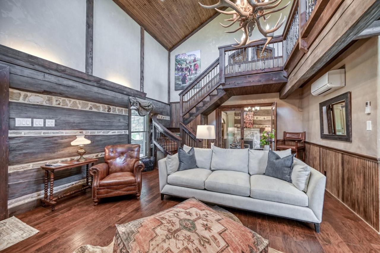 Luxury 23-ac Ranch Casita w/Hot tub! view 4