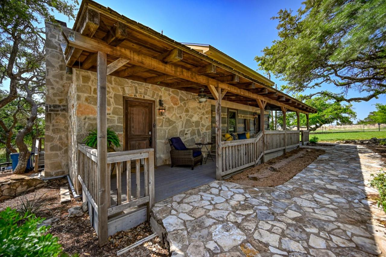 Luxury 23-ac Ranch Casita w/Hot tub! view 2