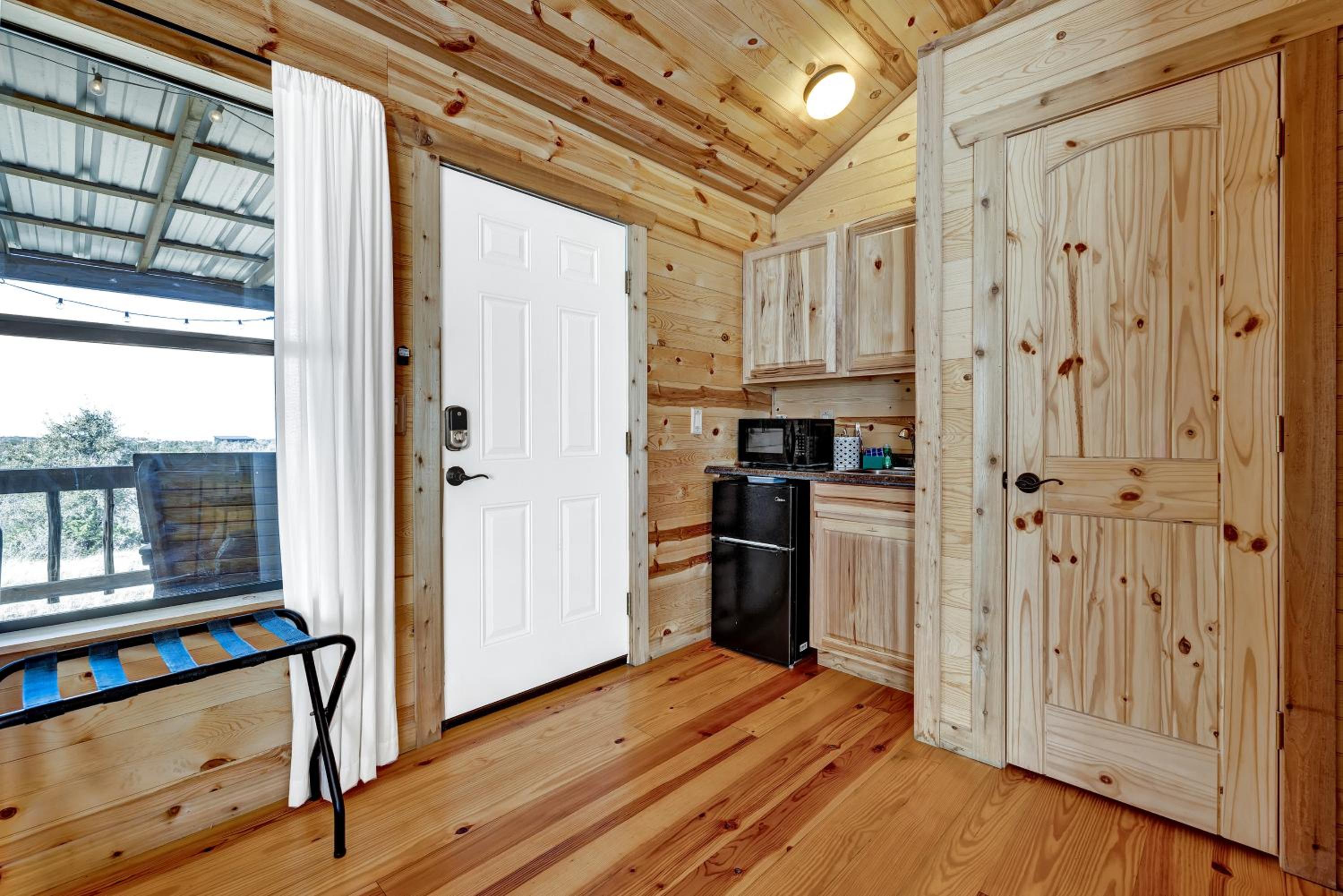Mesquite Cabin with Hot Tub & Hill Country Views view 2