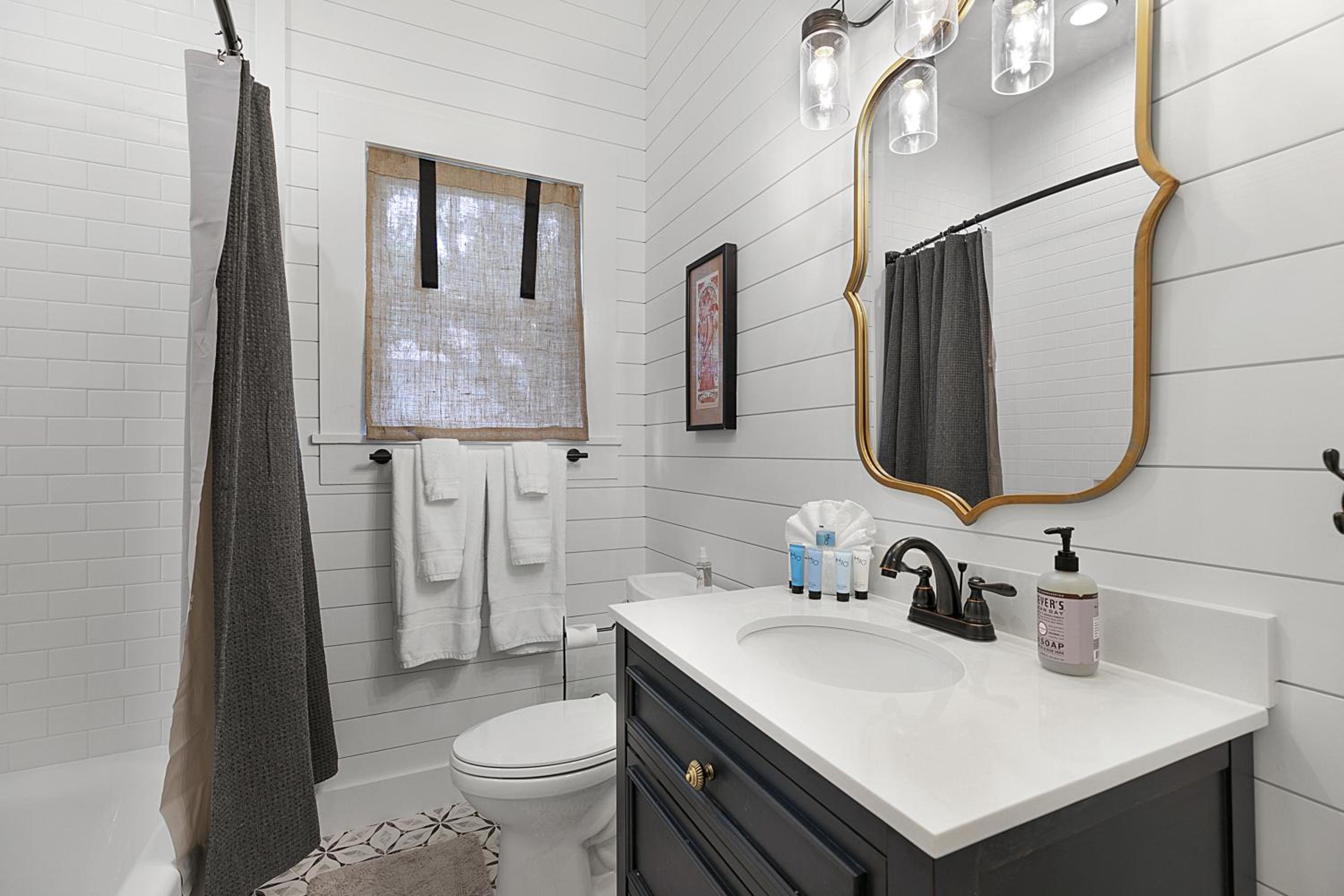 Stunning Home with Hot Tub & Grill Just 2 Blks from Main St!