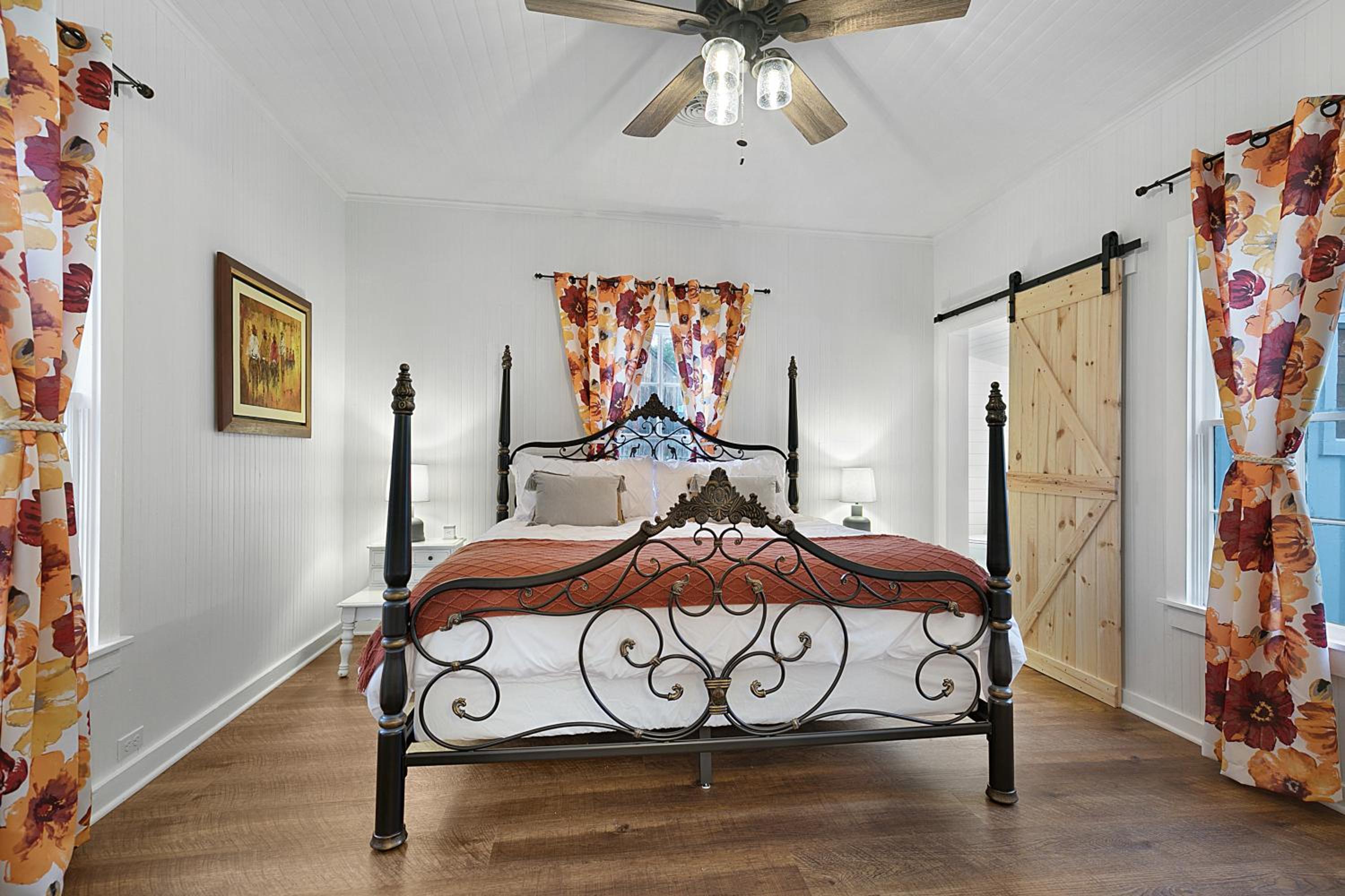 Stunning Home with Hot Tub & Grill Just 2 Blks from Main St!