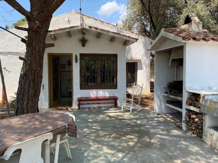 Masía con bosque privado