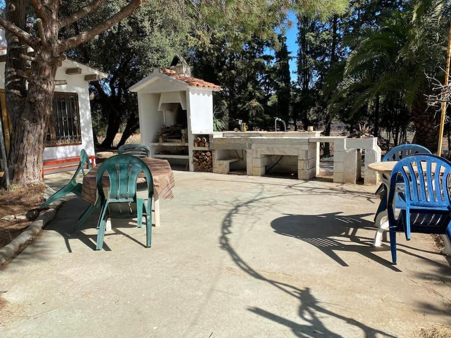 Masía con bosque privado