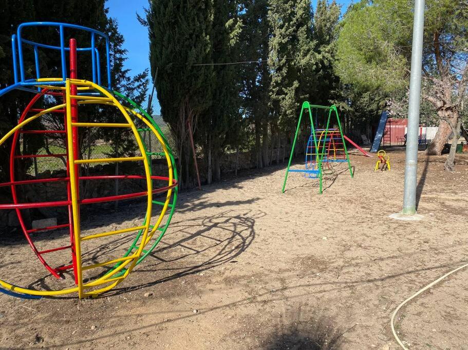 Masía con bosque privado
