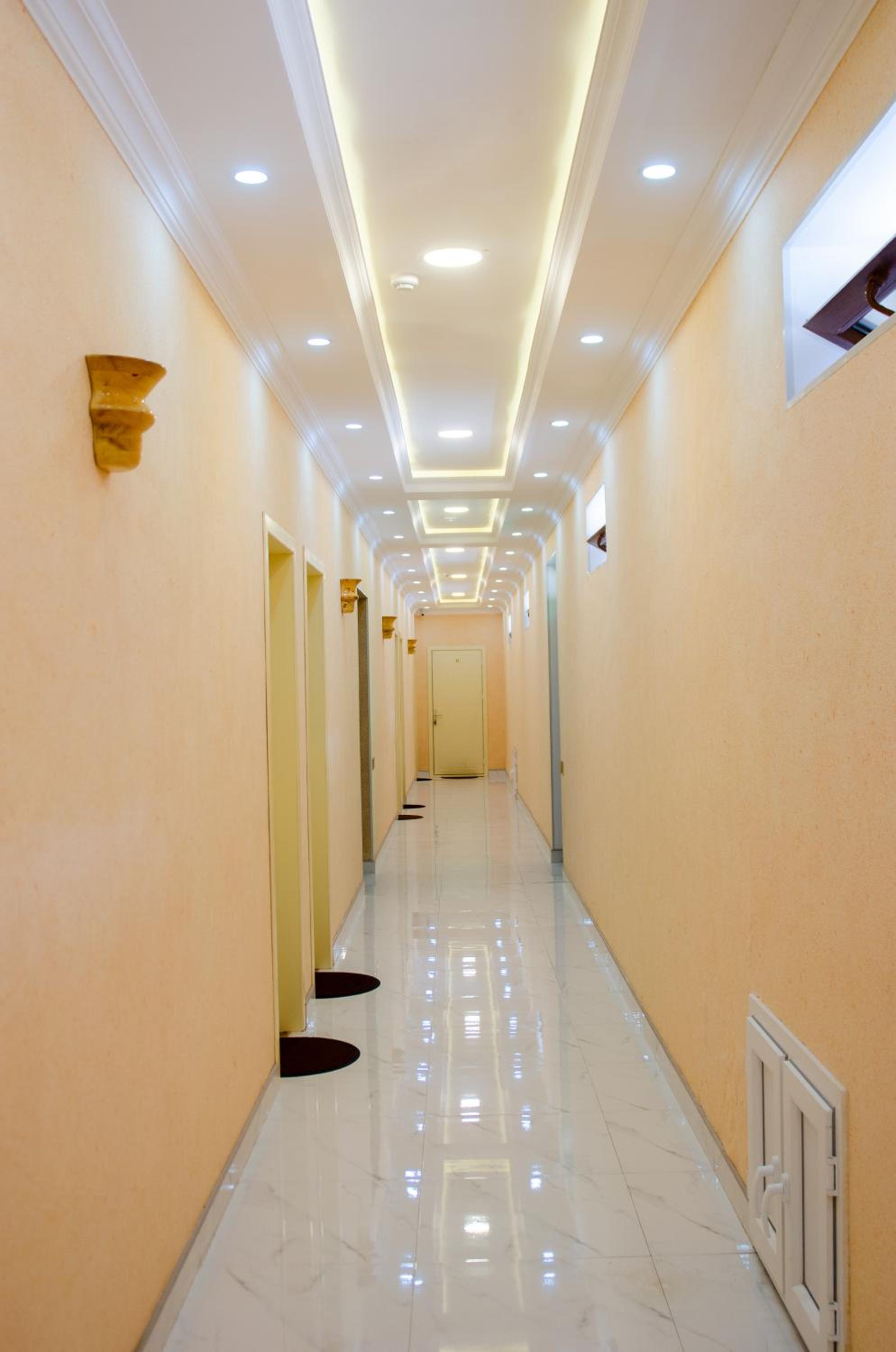 Family Inn