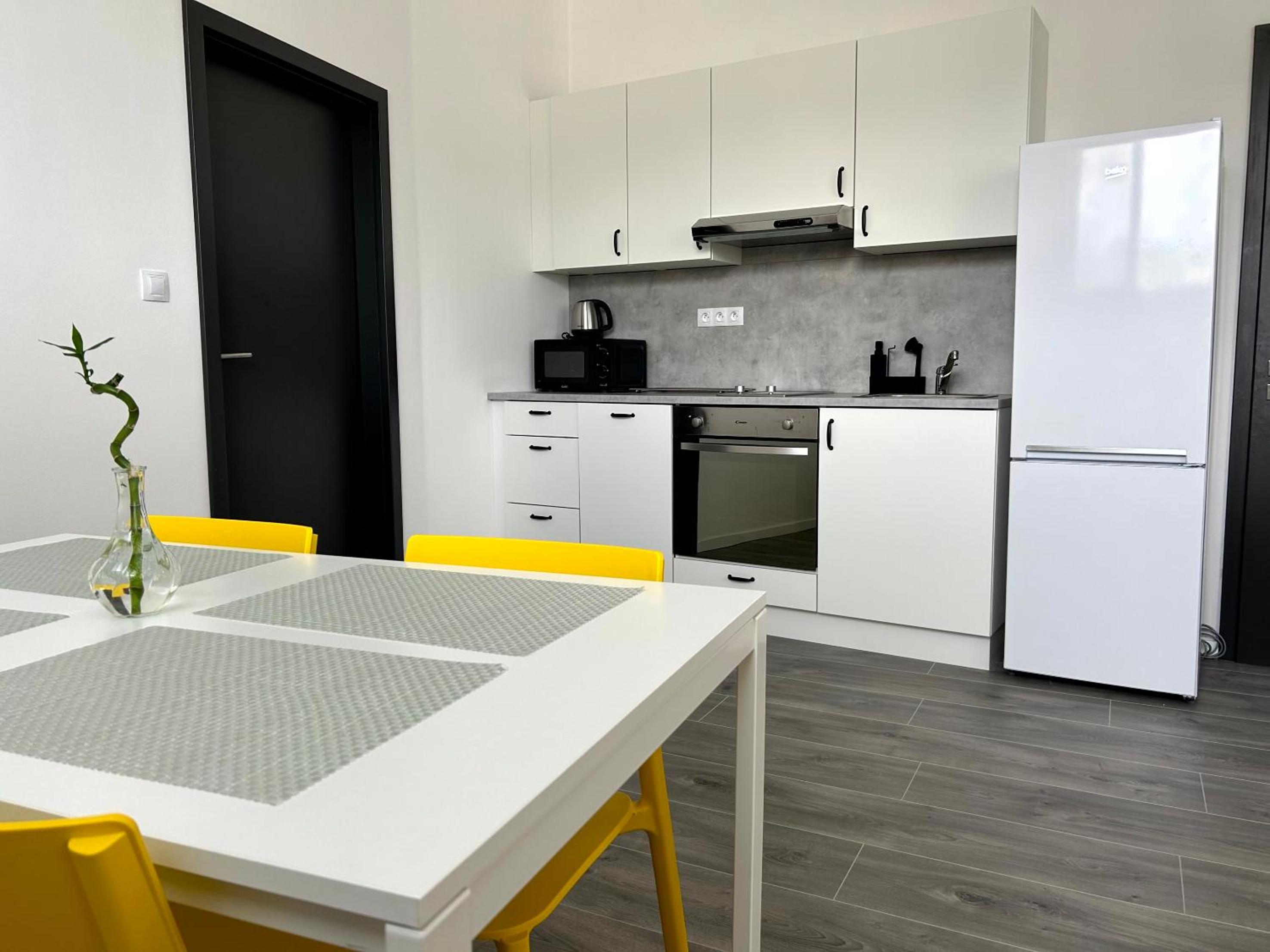 BREZA HOUSE apartments