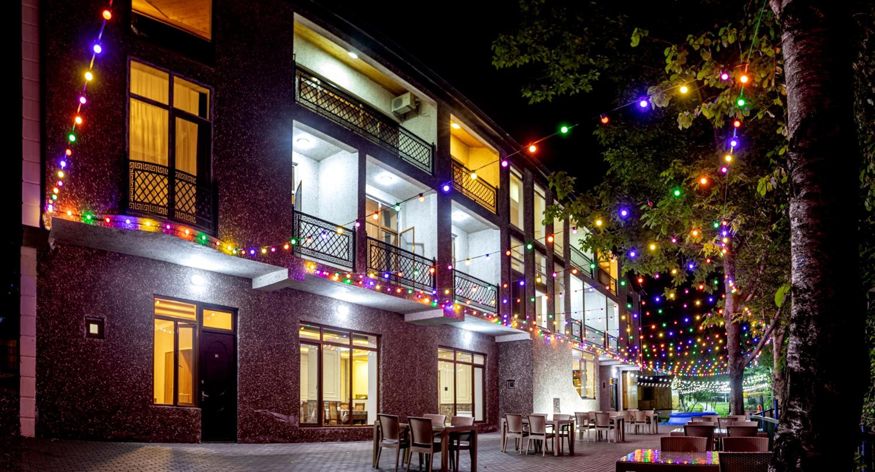 Family Inn