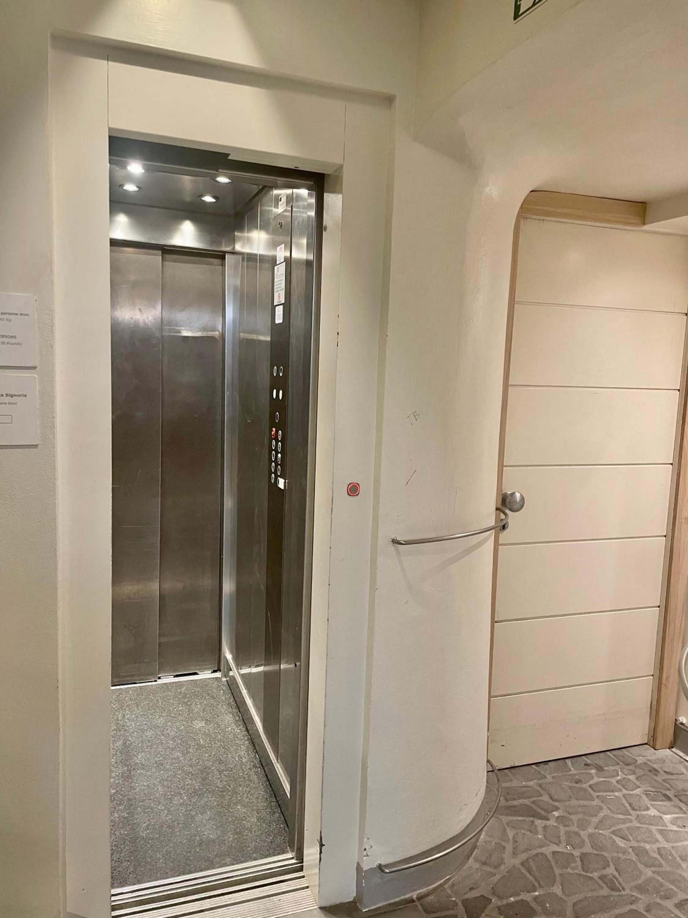 Signoria's Suite