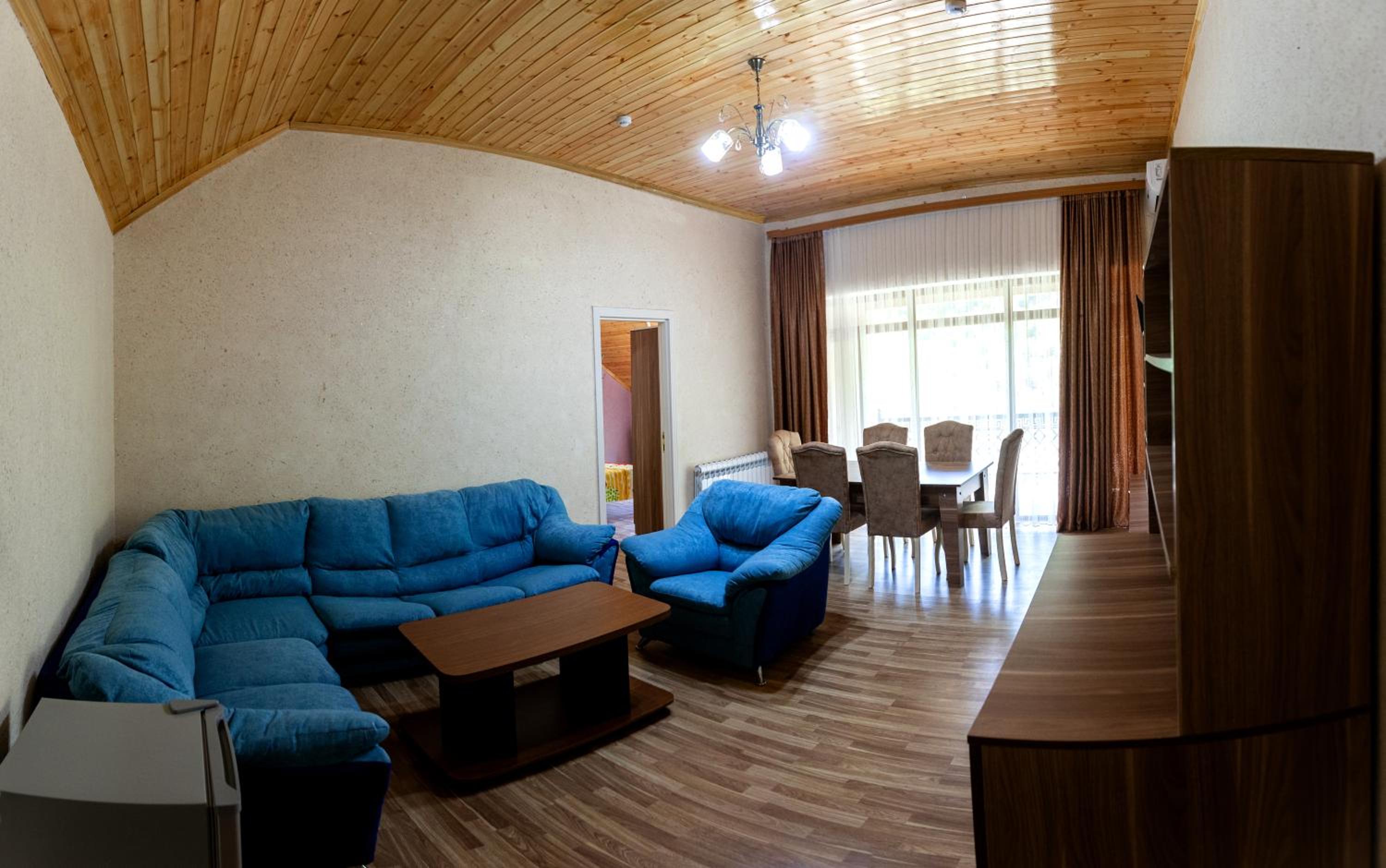 Family Inn