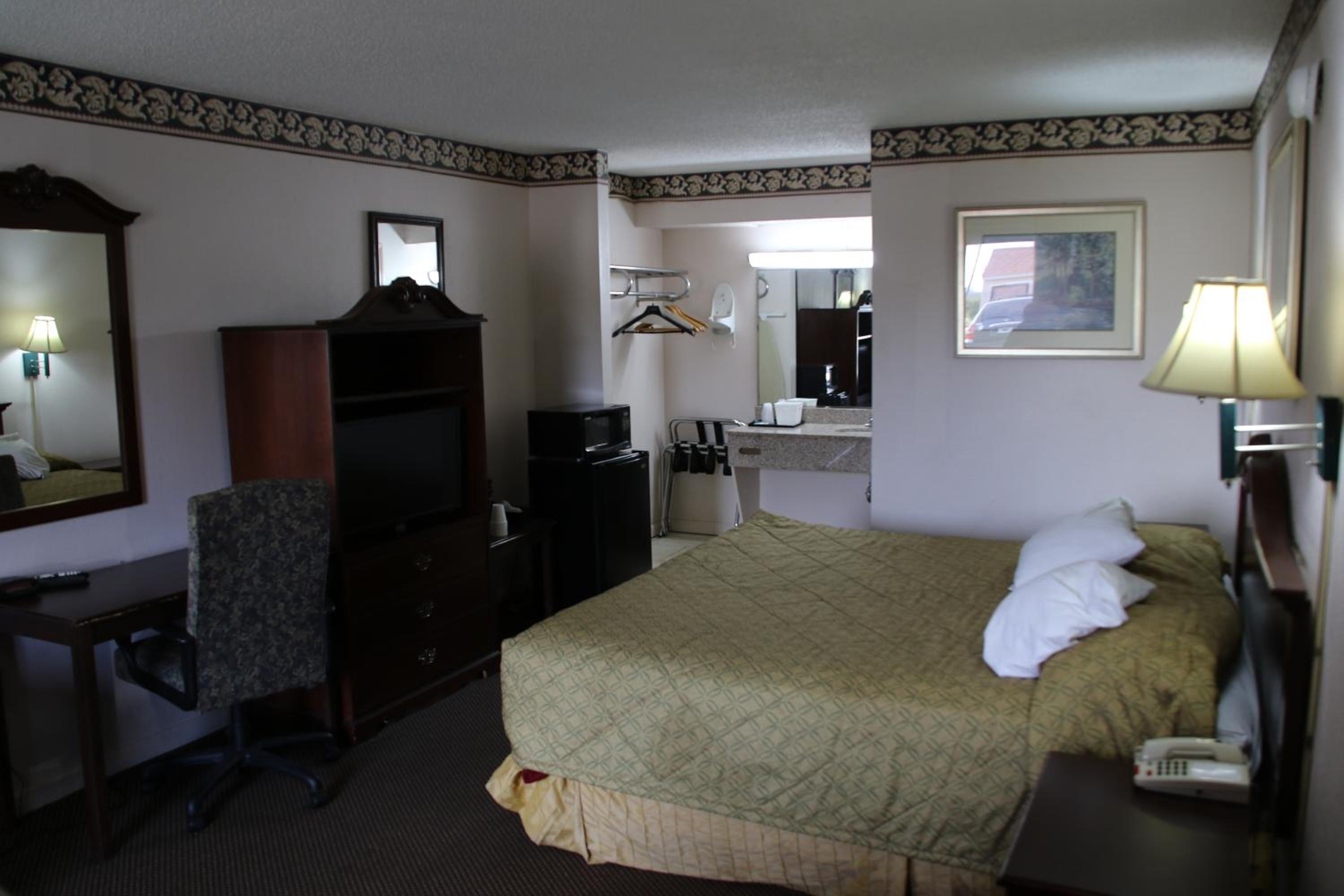 American Inn by Hotel O Selma US 80 view 2