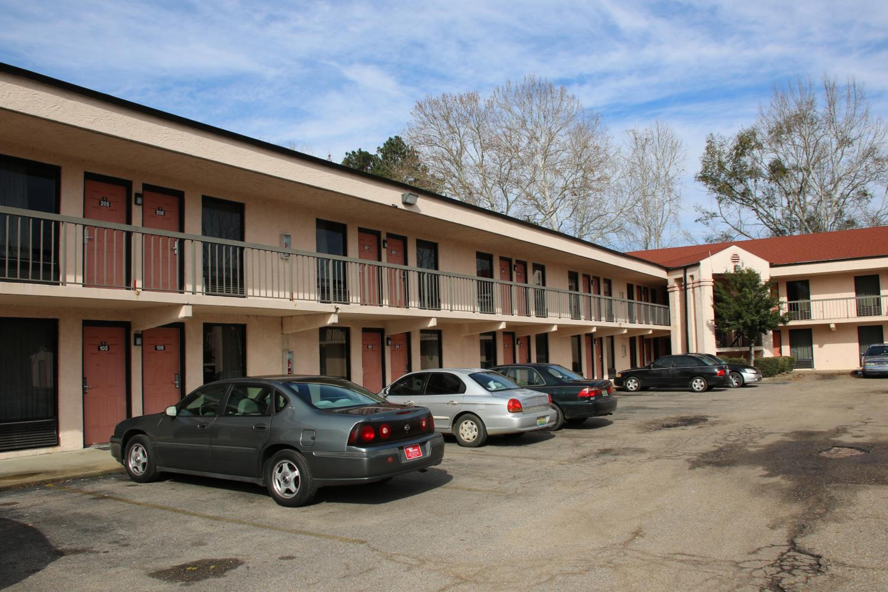 Photo 43