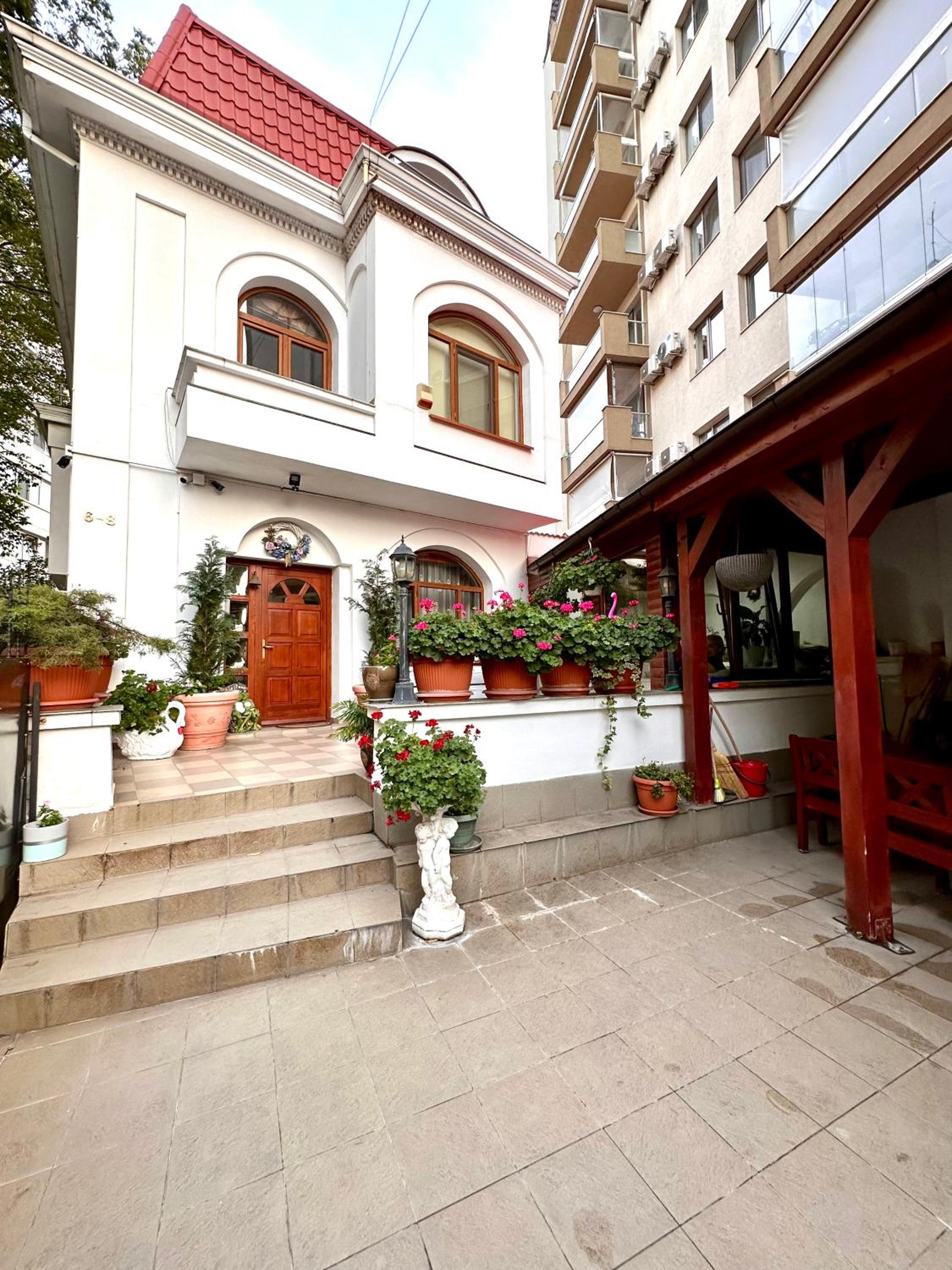 Budapest Residence view 3