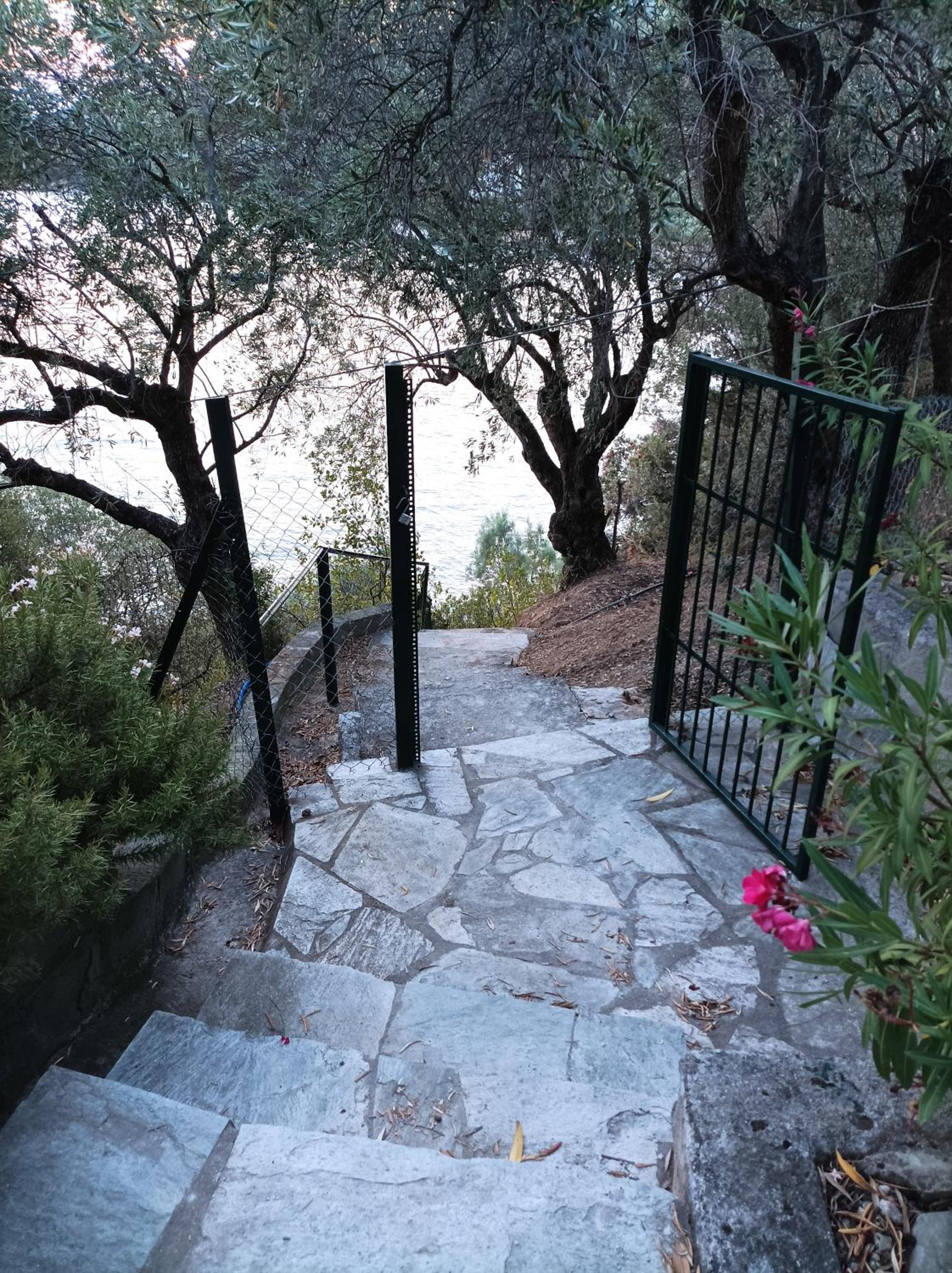 Sarakina Cottage Pelion - Property Image 24