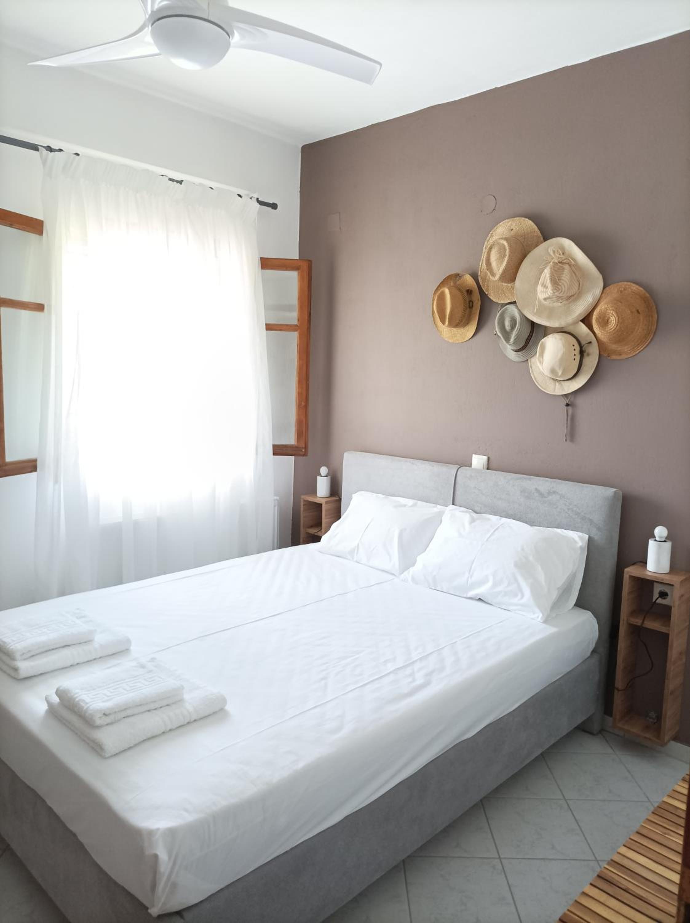 Sarakina Cottage Pelion - Property Image 1