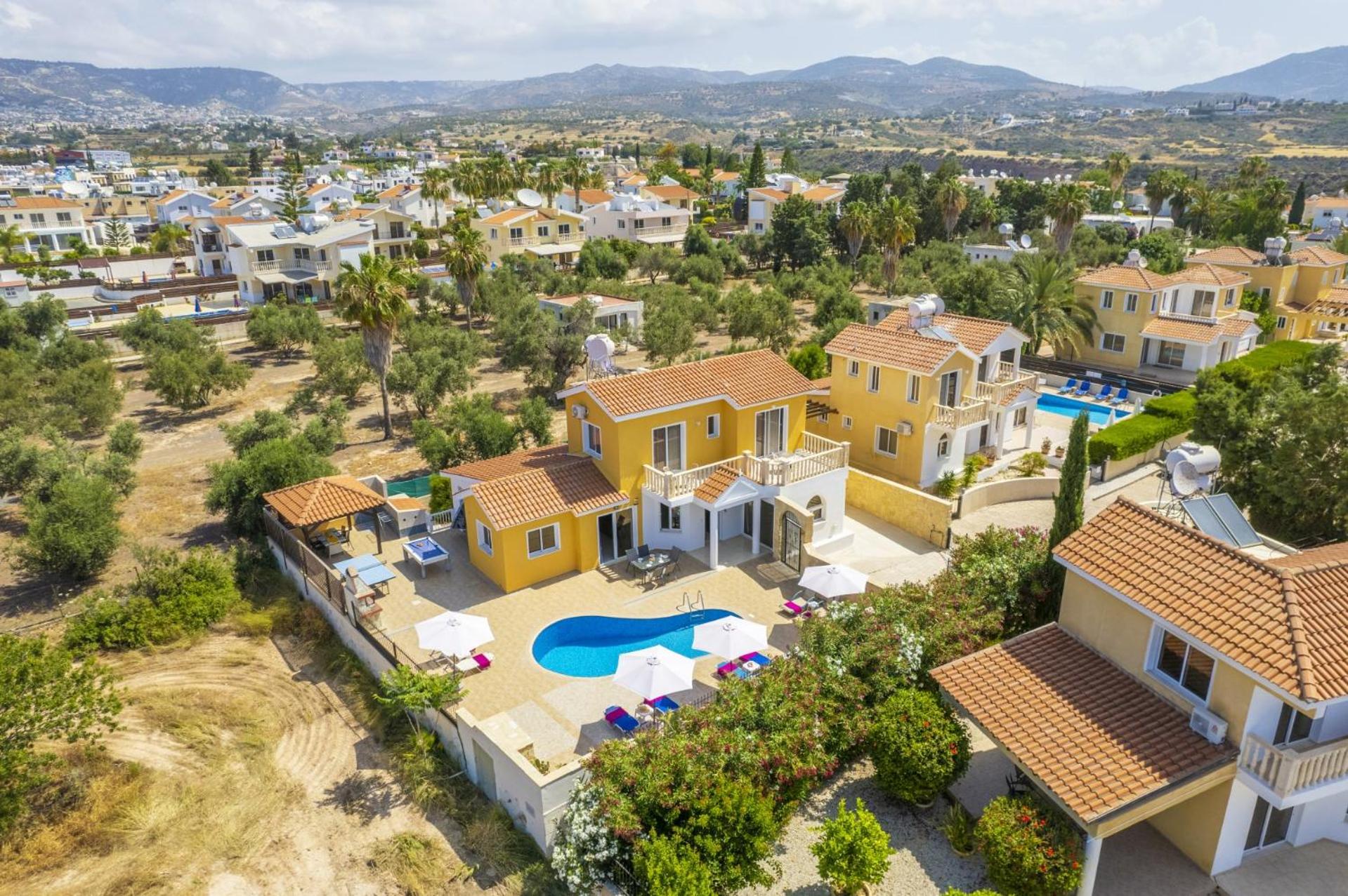 Villa Frida by Villa Plus
