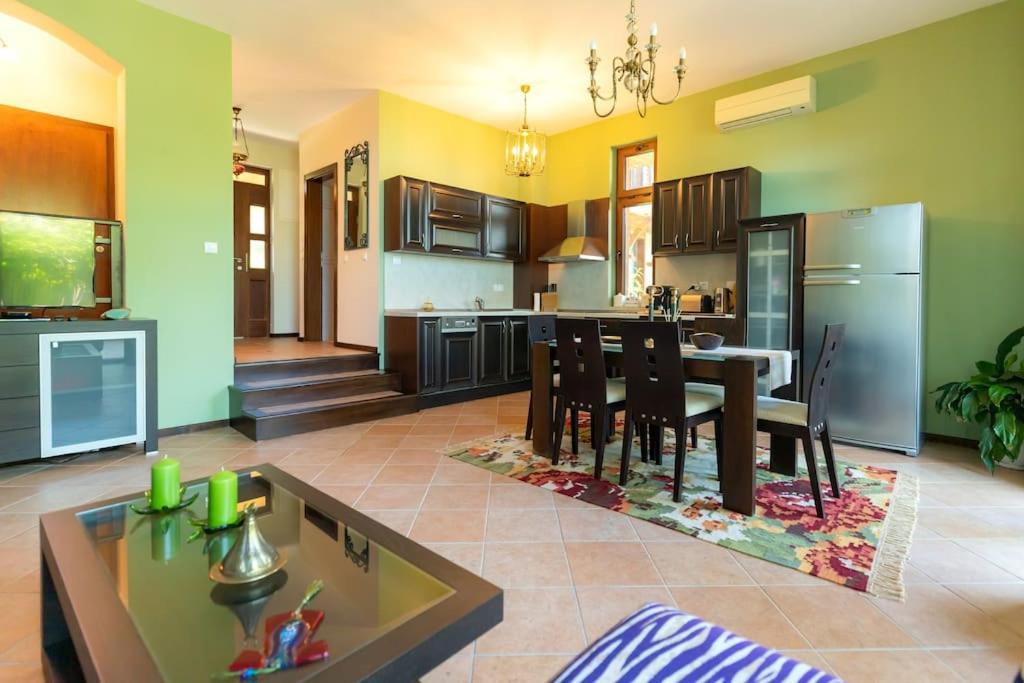 Luxury 2 bedroom villa in Sozopolis