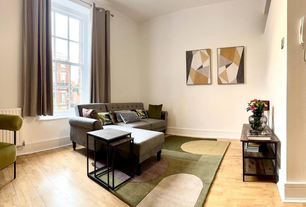 The Quirky Quarter- 2Bedrooms Apartment