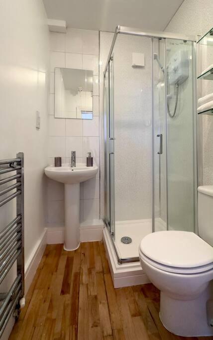 The Quirky Quarter- 2Bedrooms Apartment