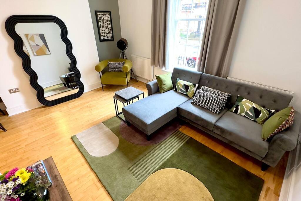 The Quirky Quarter- 2Bedrooms Apartment