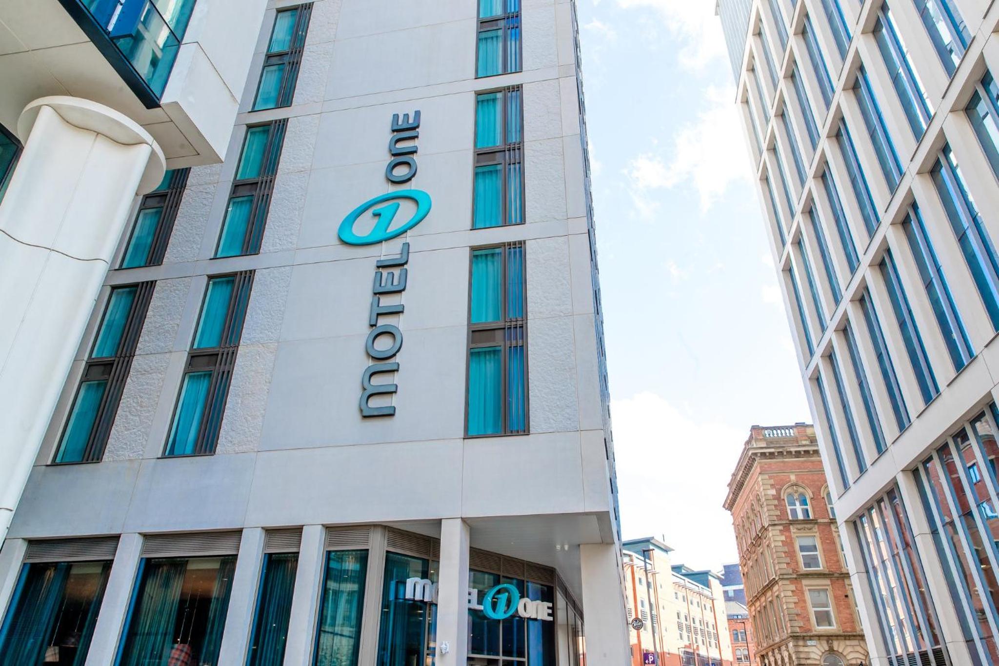 Hotel Motel One Manchester-St. Peter´s Square - Image 1
