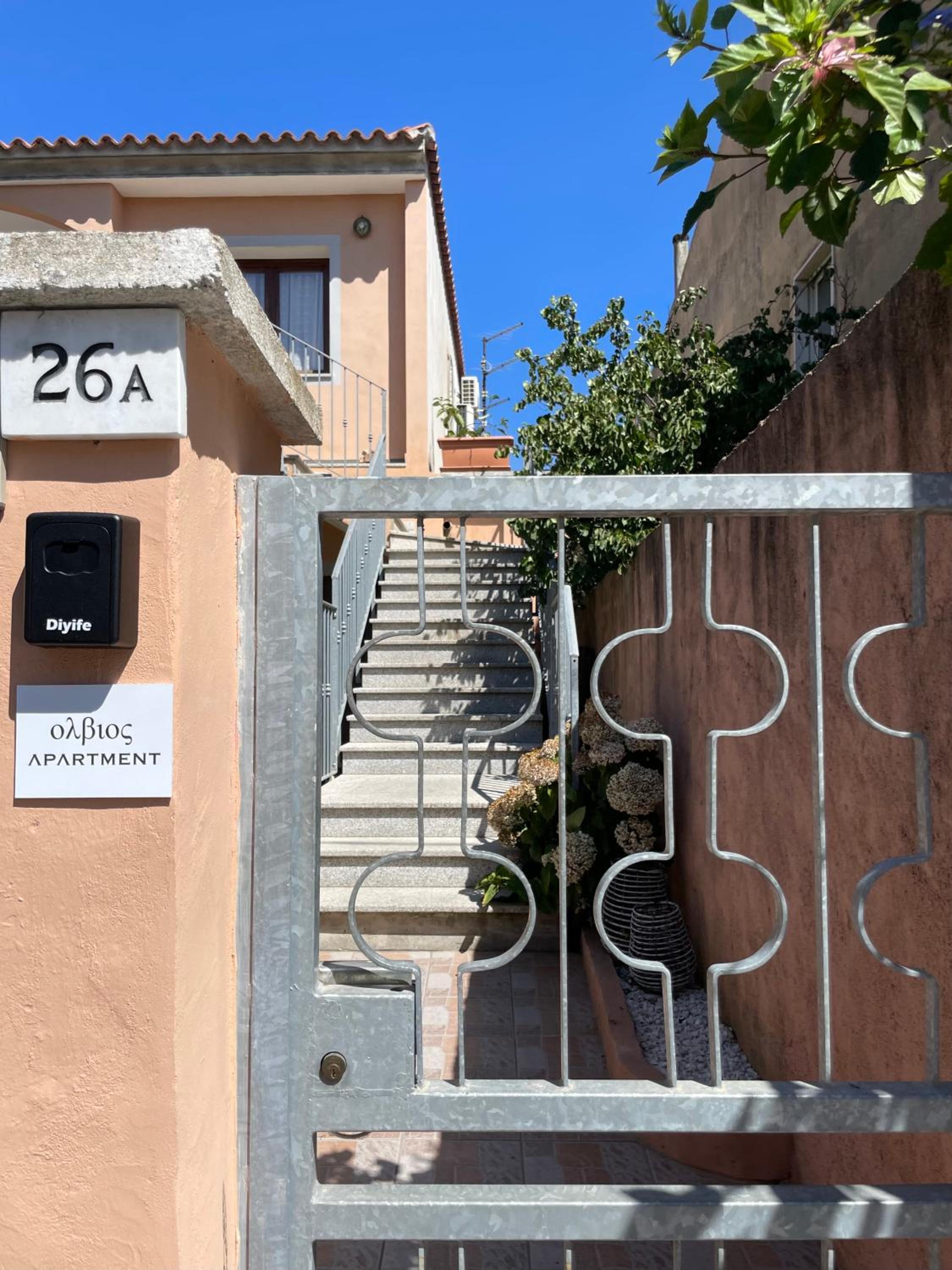 Olbios Apartment