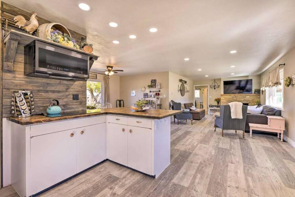 Stunning highly sought house w/ river access nearby