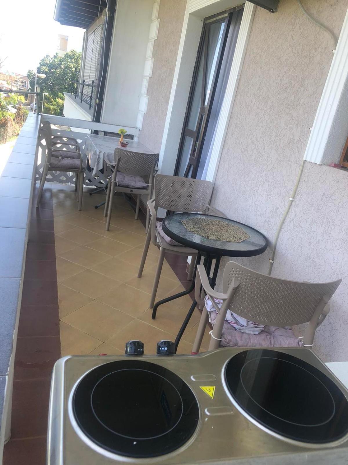 Becic Apartments