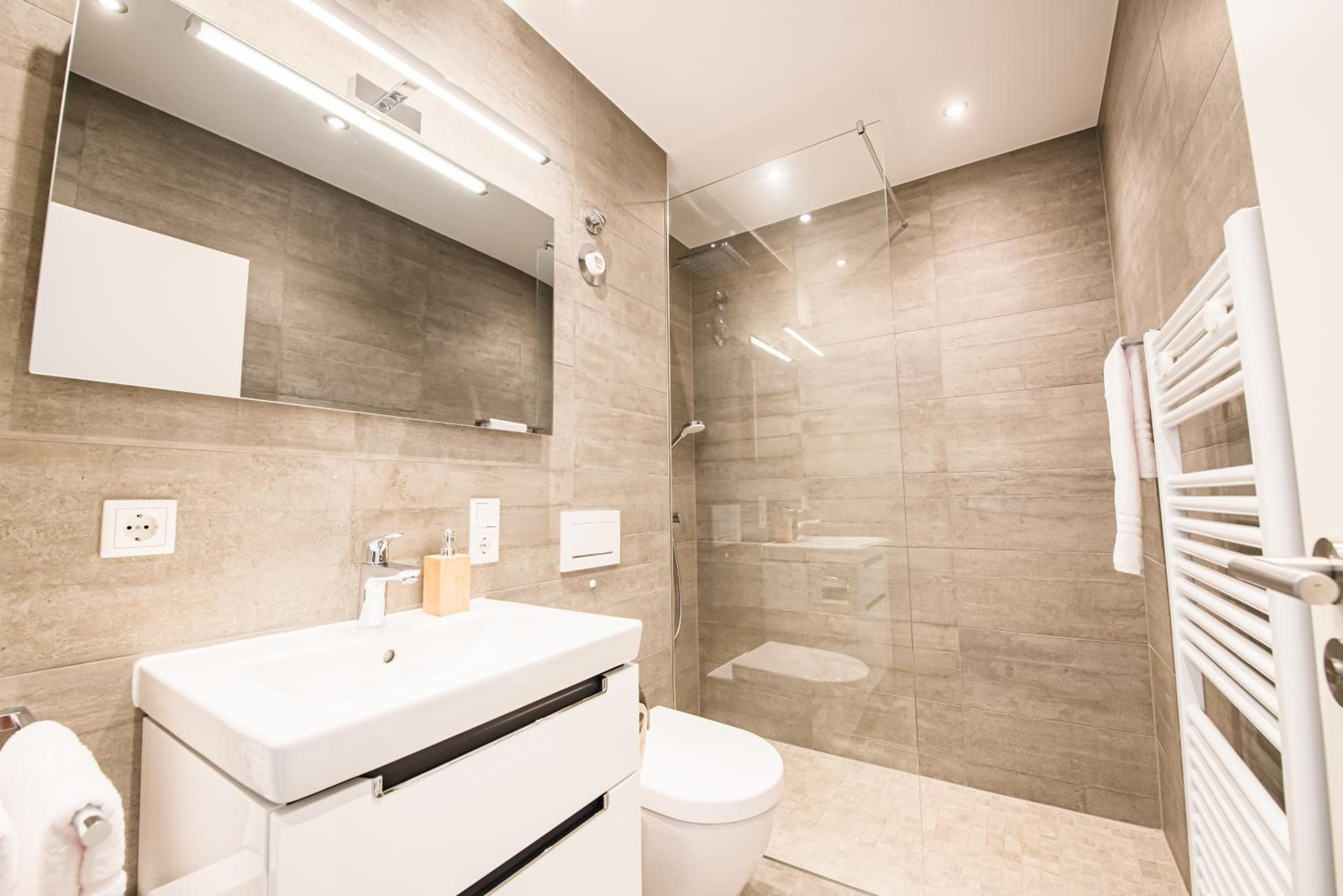 Industrie Stil Apartment unweit vom See