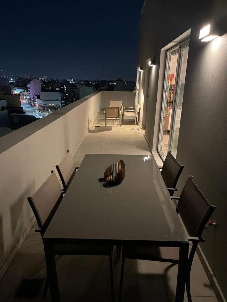 Penthouse a estrenar en Sofisticado Barrio y Edificio Nov 2023 Vista panorámica 100m2 Gimnasio Piscina Lujoso Salon de Fiestas