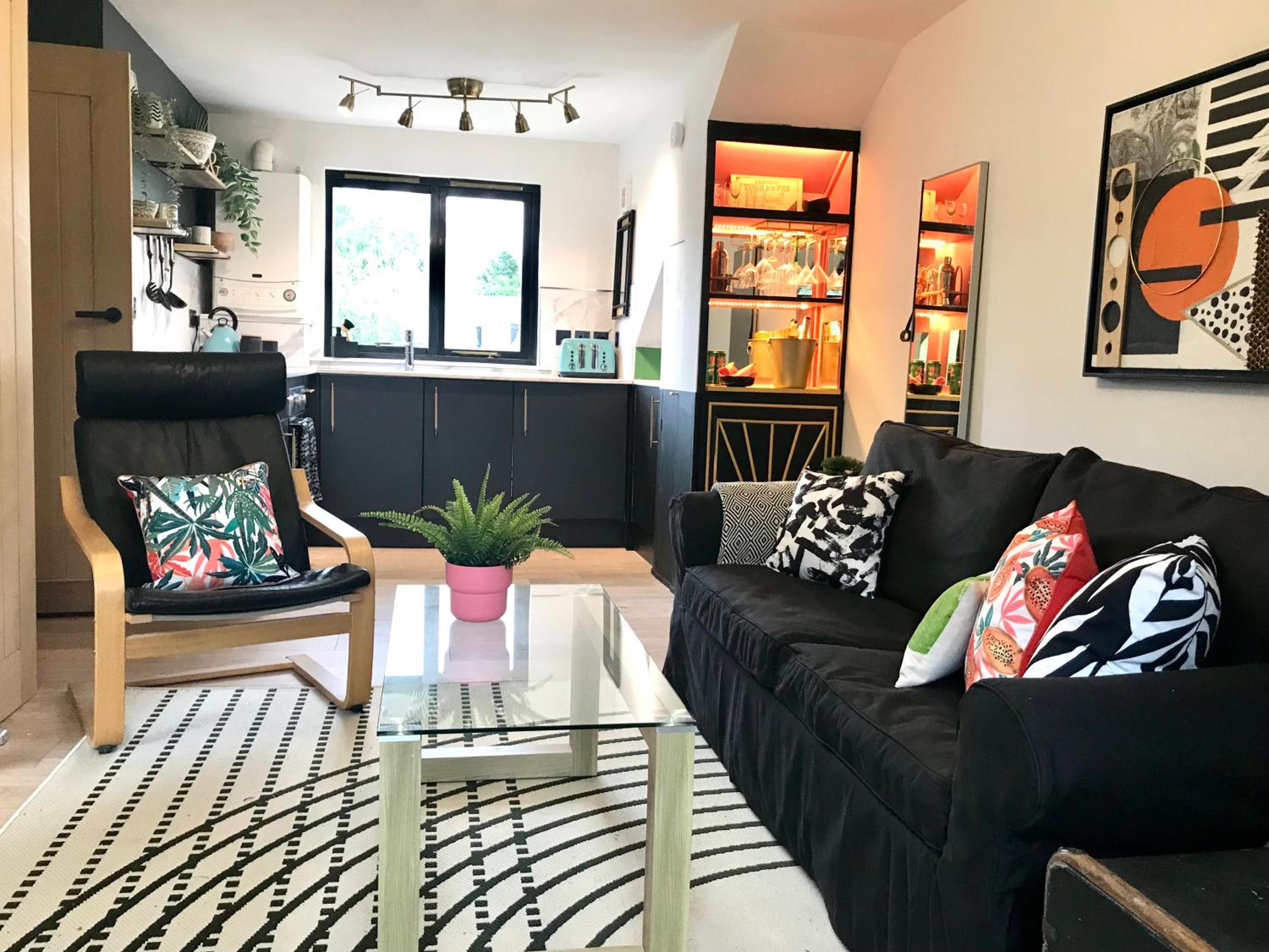 THE MORNINGSIDE APARTMENT Charming stylish apartment in the centre of Innerleithen
