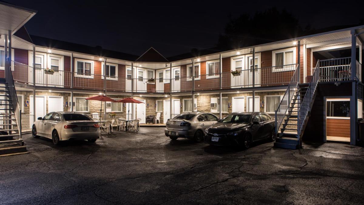 Trois-rivieres Vacations - Auberge Motel LA REFERENCE - Property Image 1