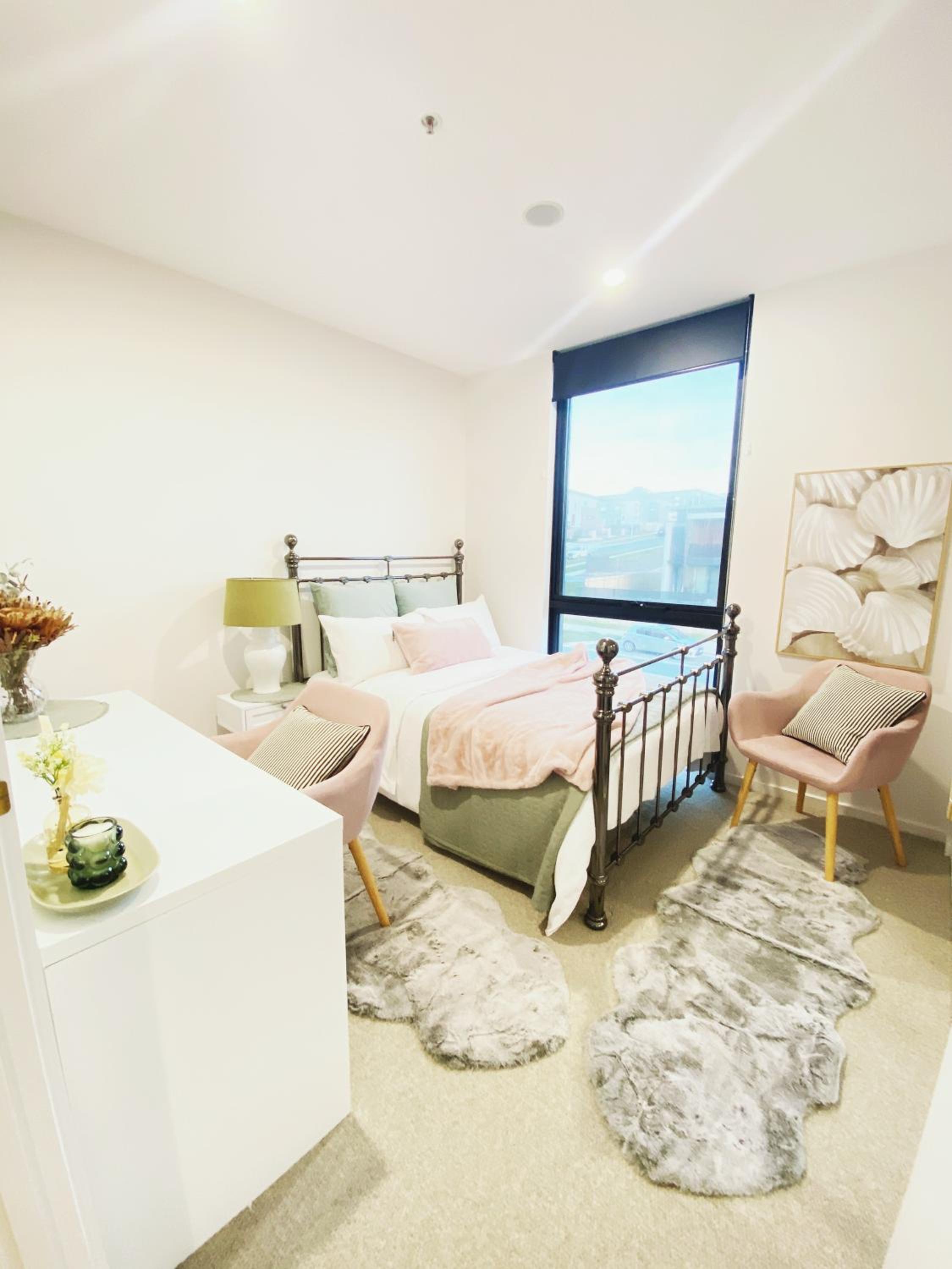 Sweet home 2BR/2BA/2CAR Denman