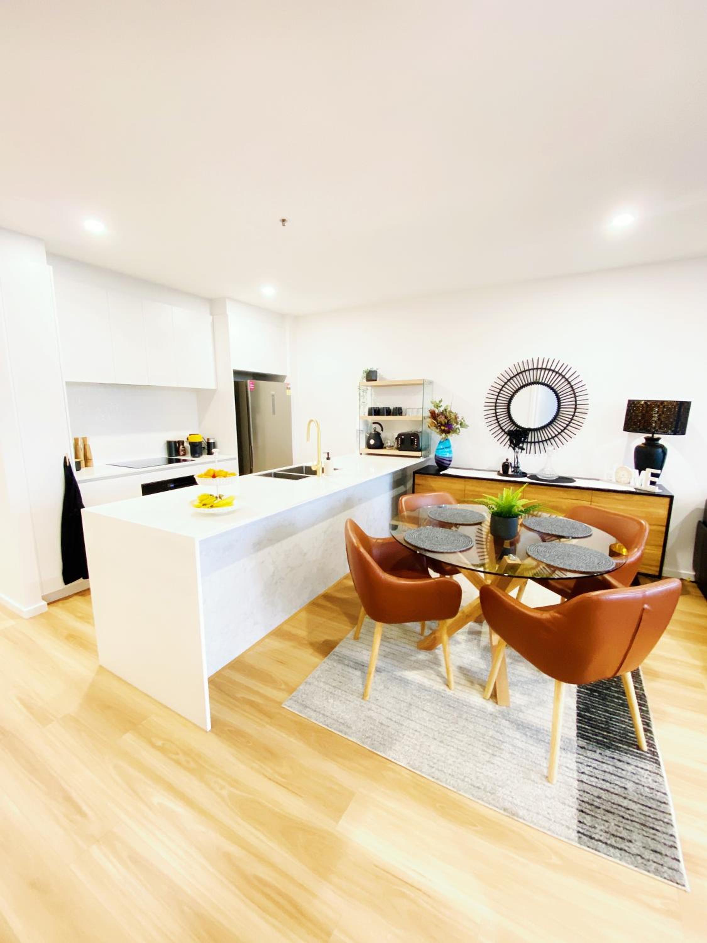 Sweet home 2BR/2BA/2CAR Denman